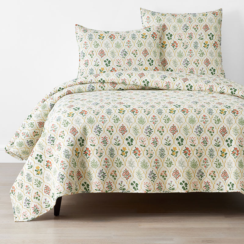 Hawthorne Voile Quilt - Beige Multi, Twin | The Company Store