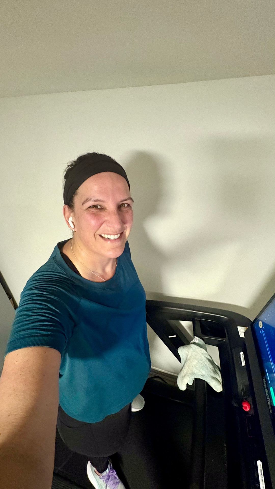 5:30am run style fit… 
Plus-size approved! 

#LTKfitness #LTKmidsize #LTKplussize