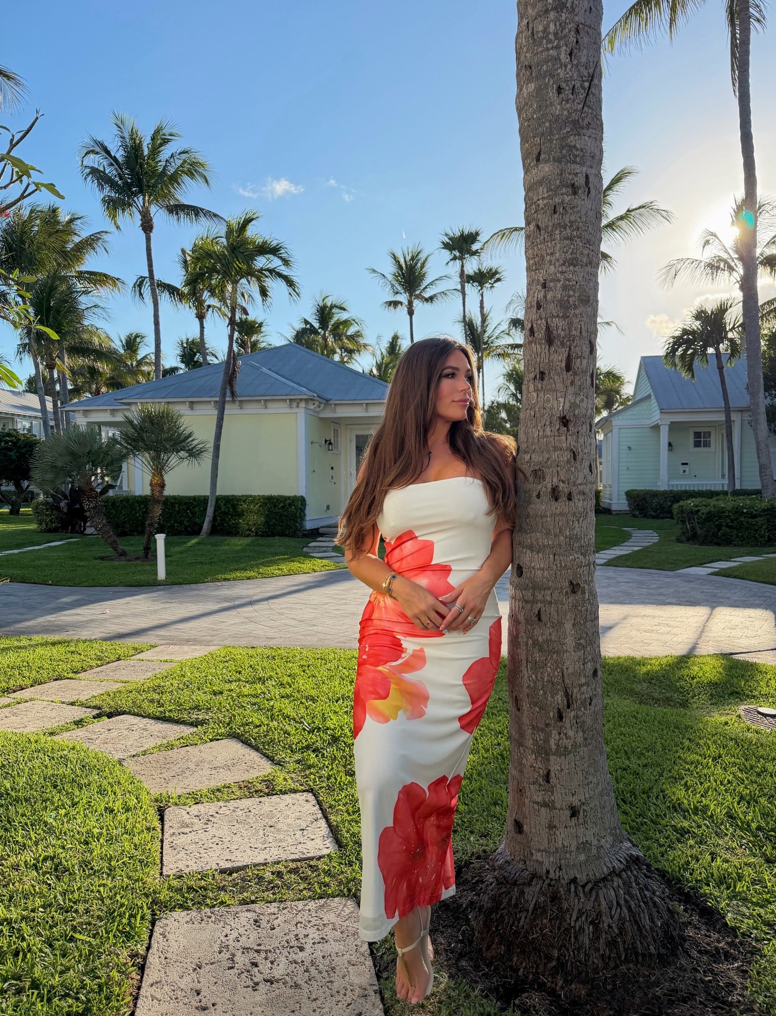 miami girl in the keys 🌺🩵🐠🌴 this dress & all the shapewear secrets I wore under it to look this snatched are 🔗!! 

#LTKmomlife #LTKMidsize #LTKootd