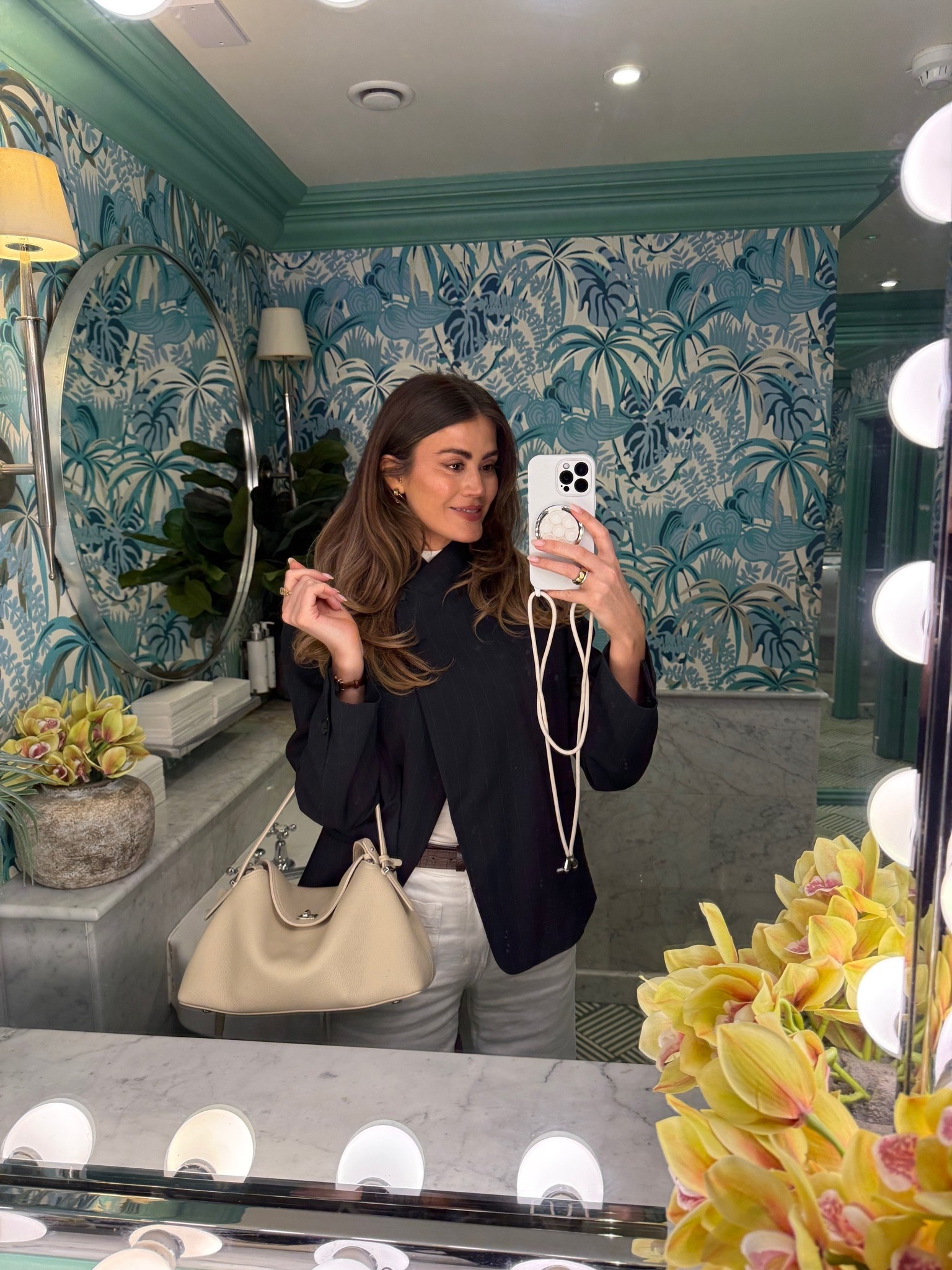 Navy cream and brown - weekend outfit

#LTKspring #LTKuk #LTKdatenight