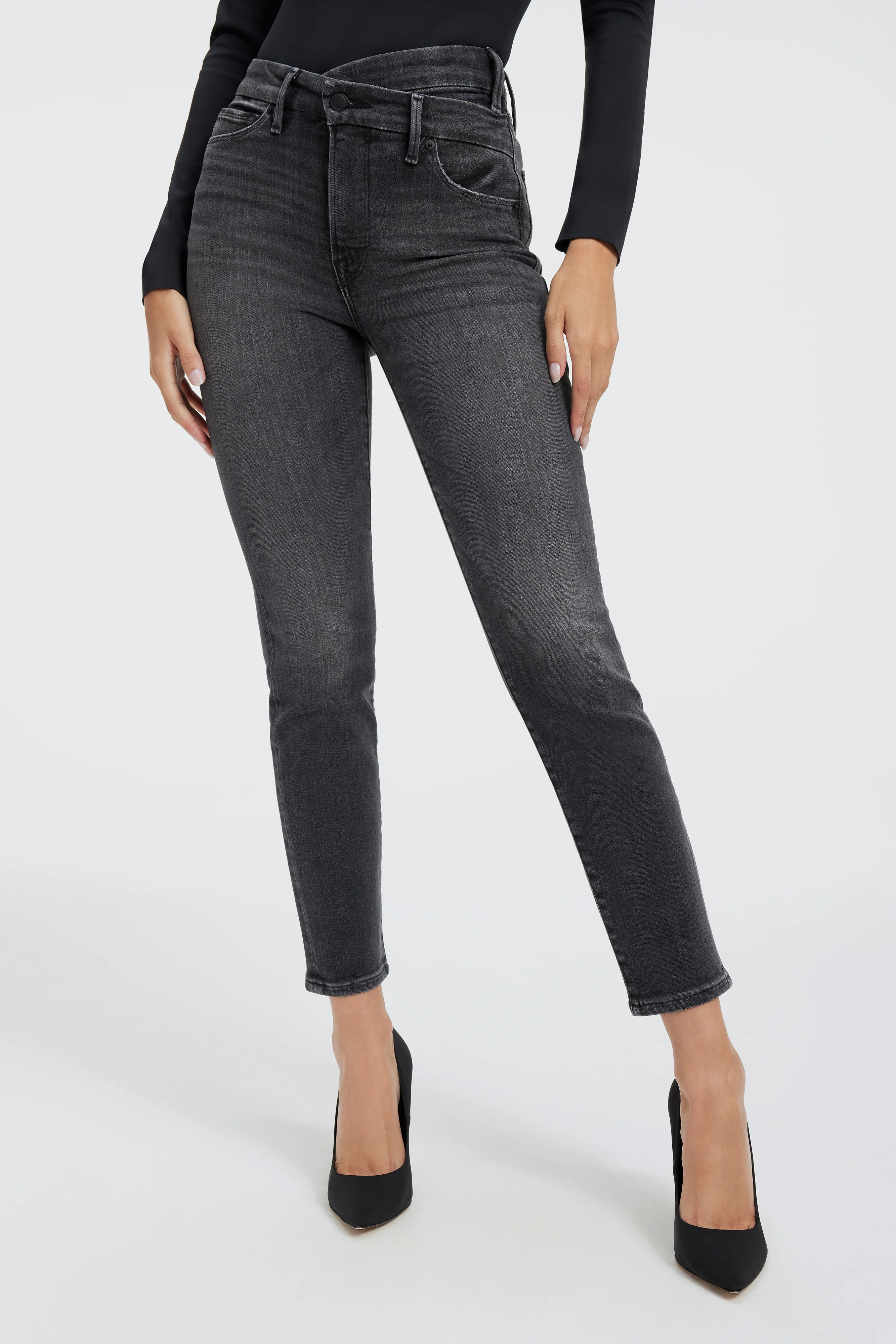 GOOD CLASSIC JEANS| BLACK219 | Good American