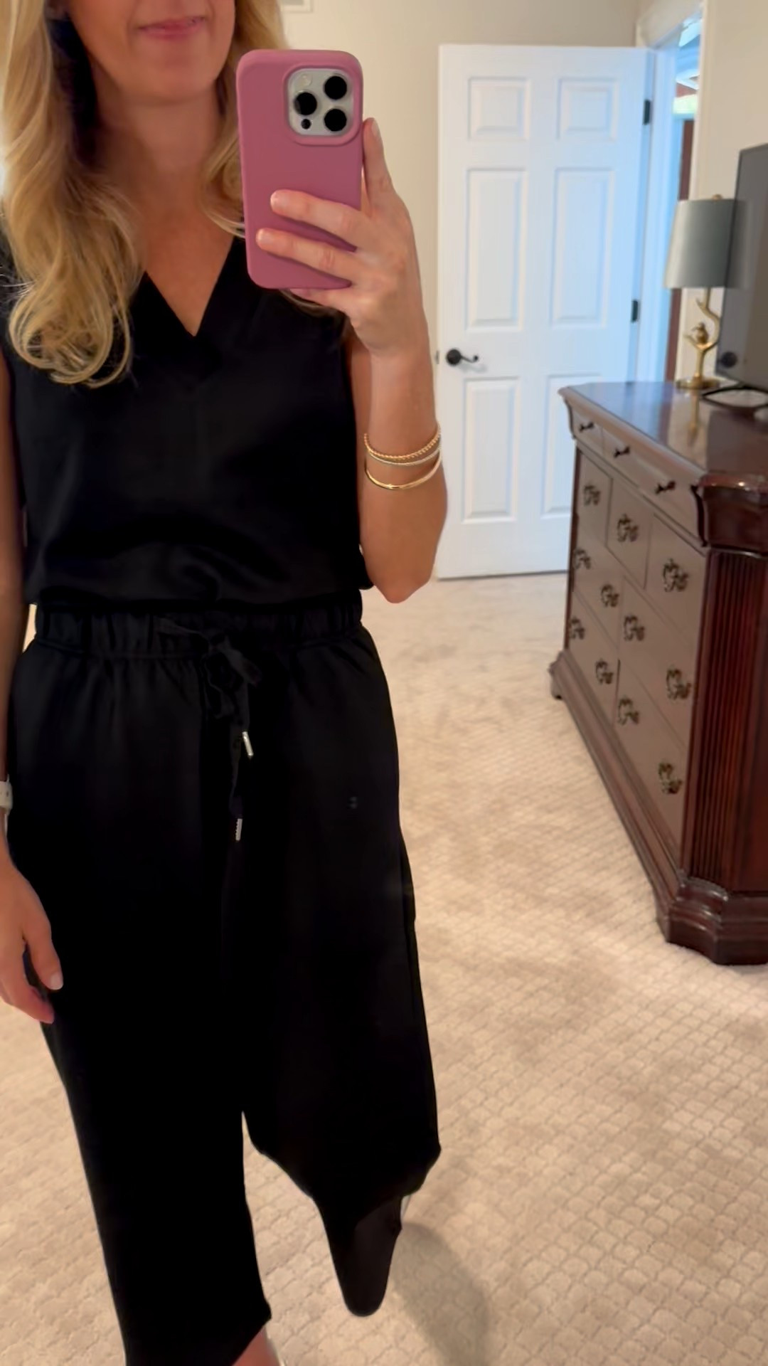 Transition this one to fall by tying a sweatshirt over your shoulders! 🍂 

#LTKFindsUnder50 #LTKSaleAlert