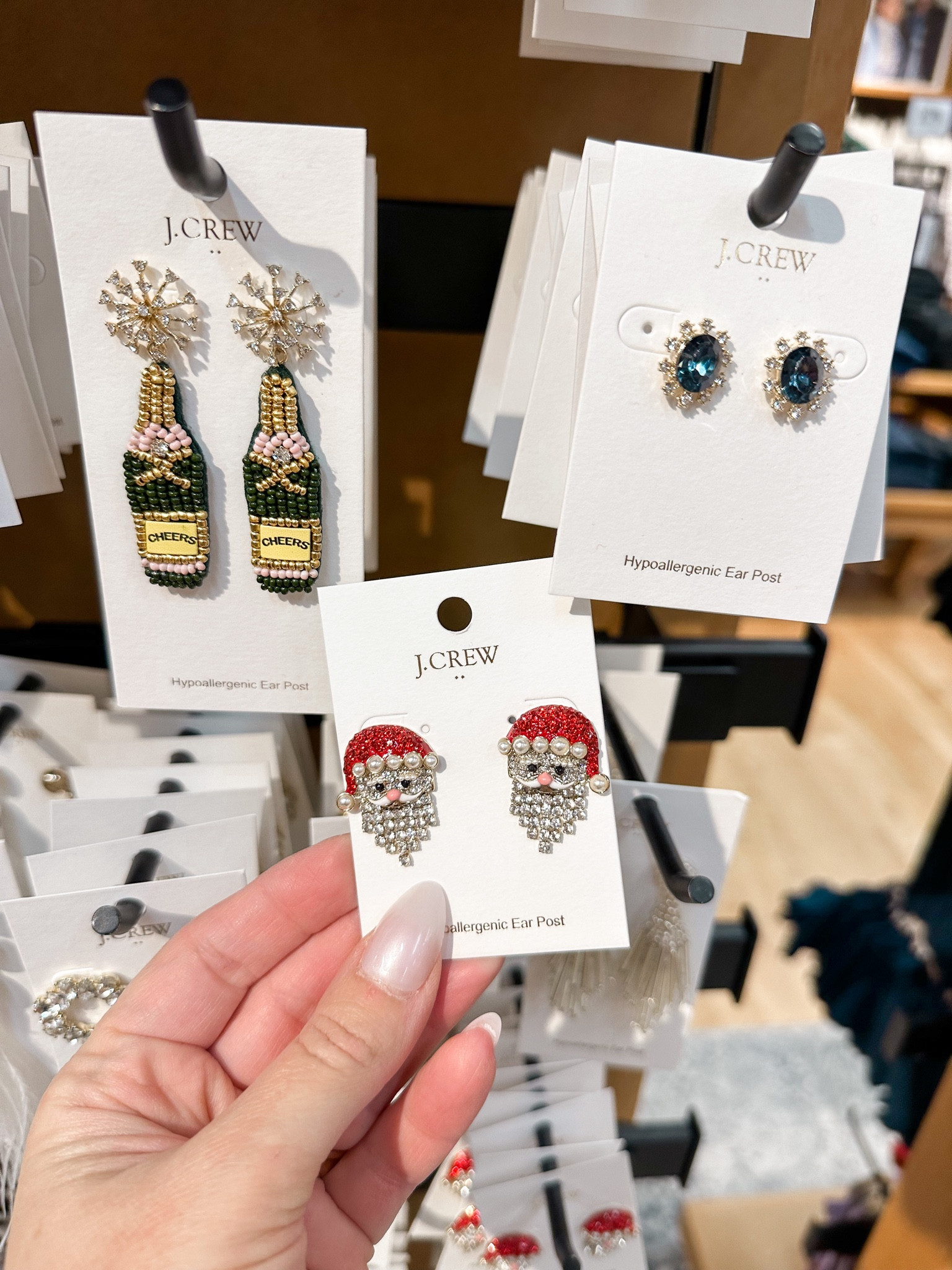 Up to 70% off holiday gifts and accessories 🎁😍

#LTKGiftGuide #LTKHoliday #LTKCyberWeek