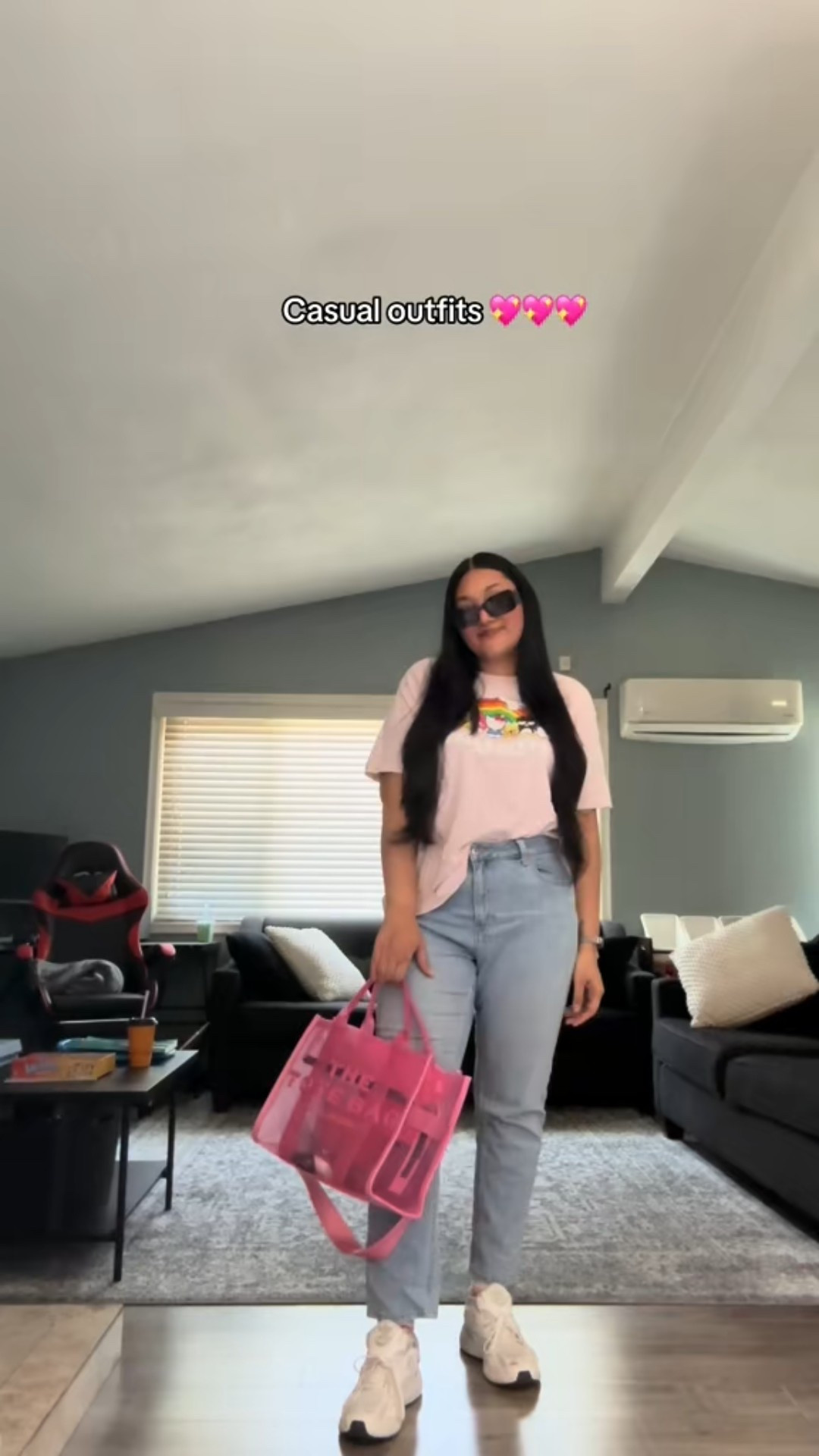 Casual ootd with a pop of pink 💗💗💗

#LTKItBag #LTKStyleTip #LTKU