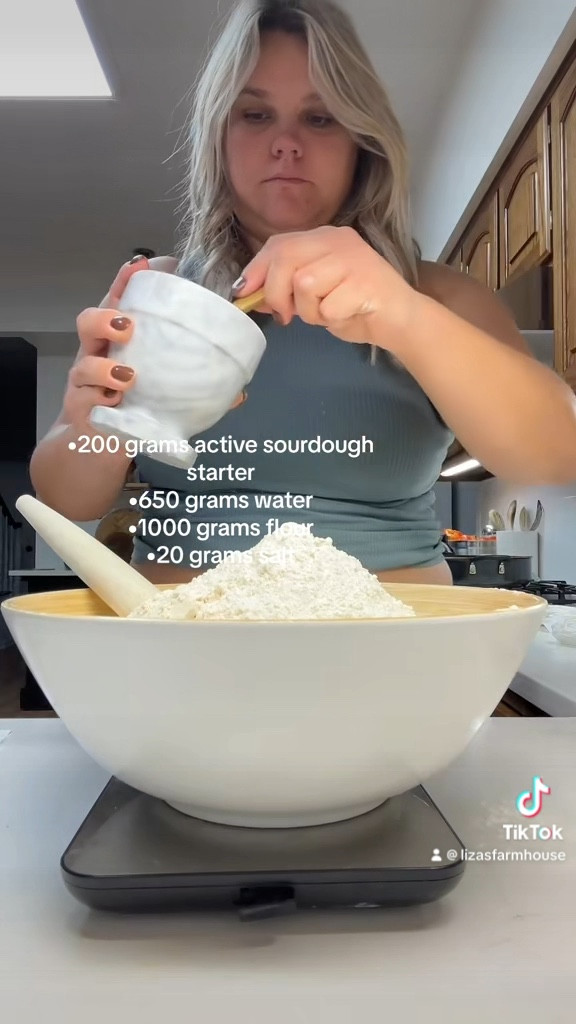 Salt keeper & wooden spoon 