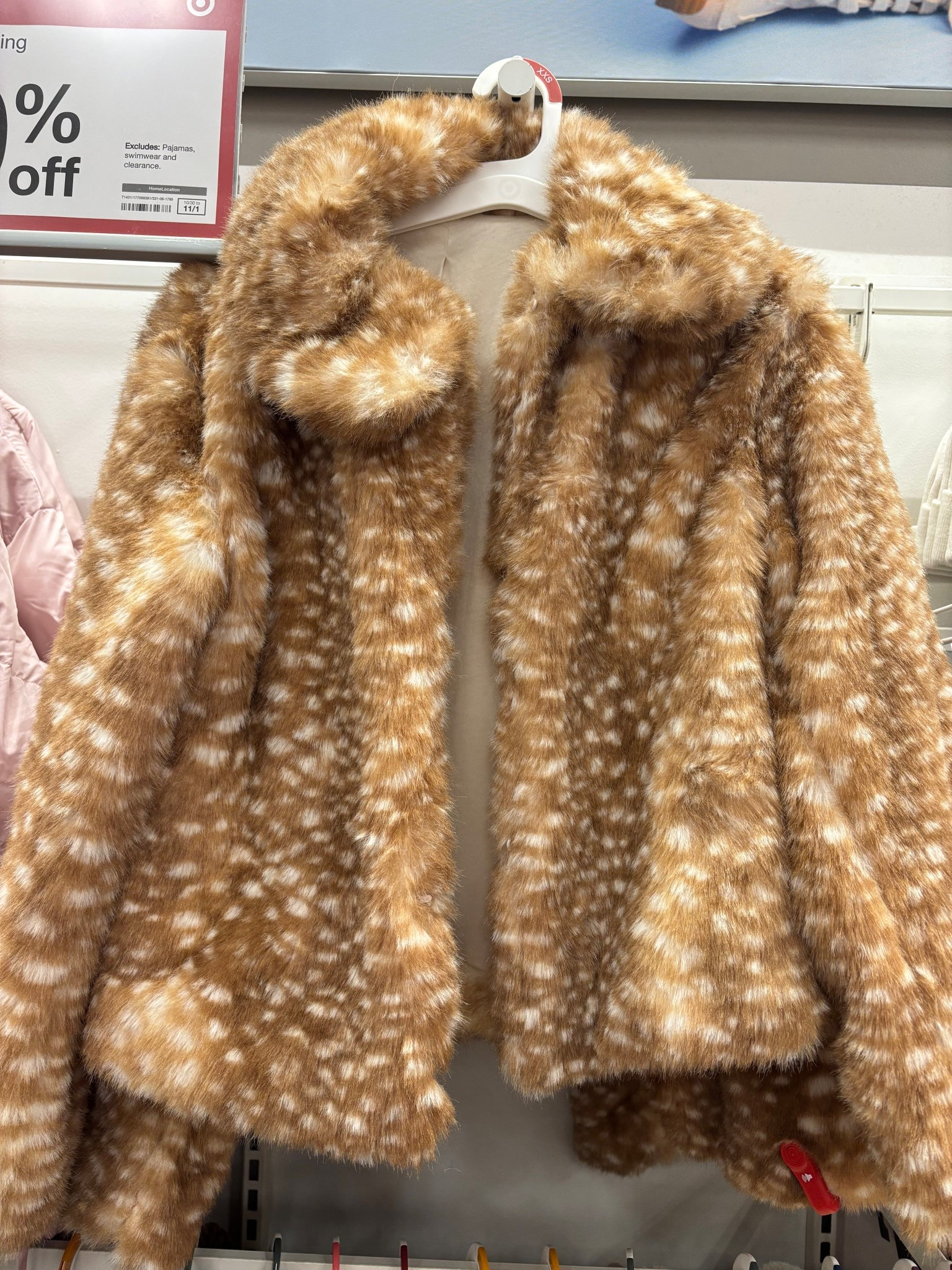 women’s fur coat, perfect for winter

winter coat, women’s coat, fur coat, brown coat

#LTKSeasonal #LTKHoliday #LTKGiftGuide