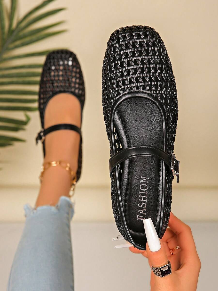 Women's Summer New Fashion Flat Shoes, Hollow-Out Buckle Design, Comfortable Wear, Suitable For T... | SHEIN