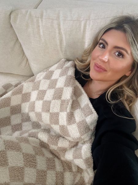 If I’m at home, there’s a 90% chance I’m covered up in this blanket. It’s so buttery soft, the perfect size, and comes in so many cute colors. It’s 40% off right now. I’ve also styled it layered on a bed and it would make a perfect gift. 



Home style, spring style, home decor, modern home decor, living room decor, bedroom decor, neutral home decor, barefoot dreams, blanket, gift idea 

#LTKstyletip #LTKhome #LTKSpringSale