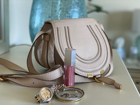 My go to crossbody handbag by Chloe’. I also own this purse in a darker color! The handbag is available in assorted colors perfect for every outfit  
Marcie small crossbody saddle bag 💗
kimbentley designer purse, Chloe,

#LTKBeauty #LTKGiftGuide #LTKItBag