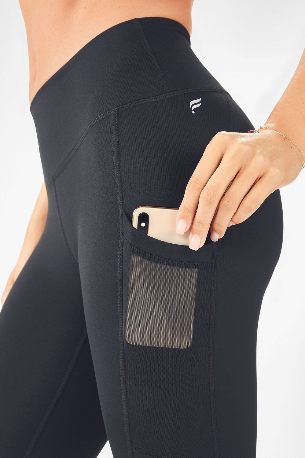 Mila High-Waisted Pocket Legging | Fabletics