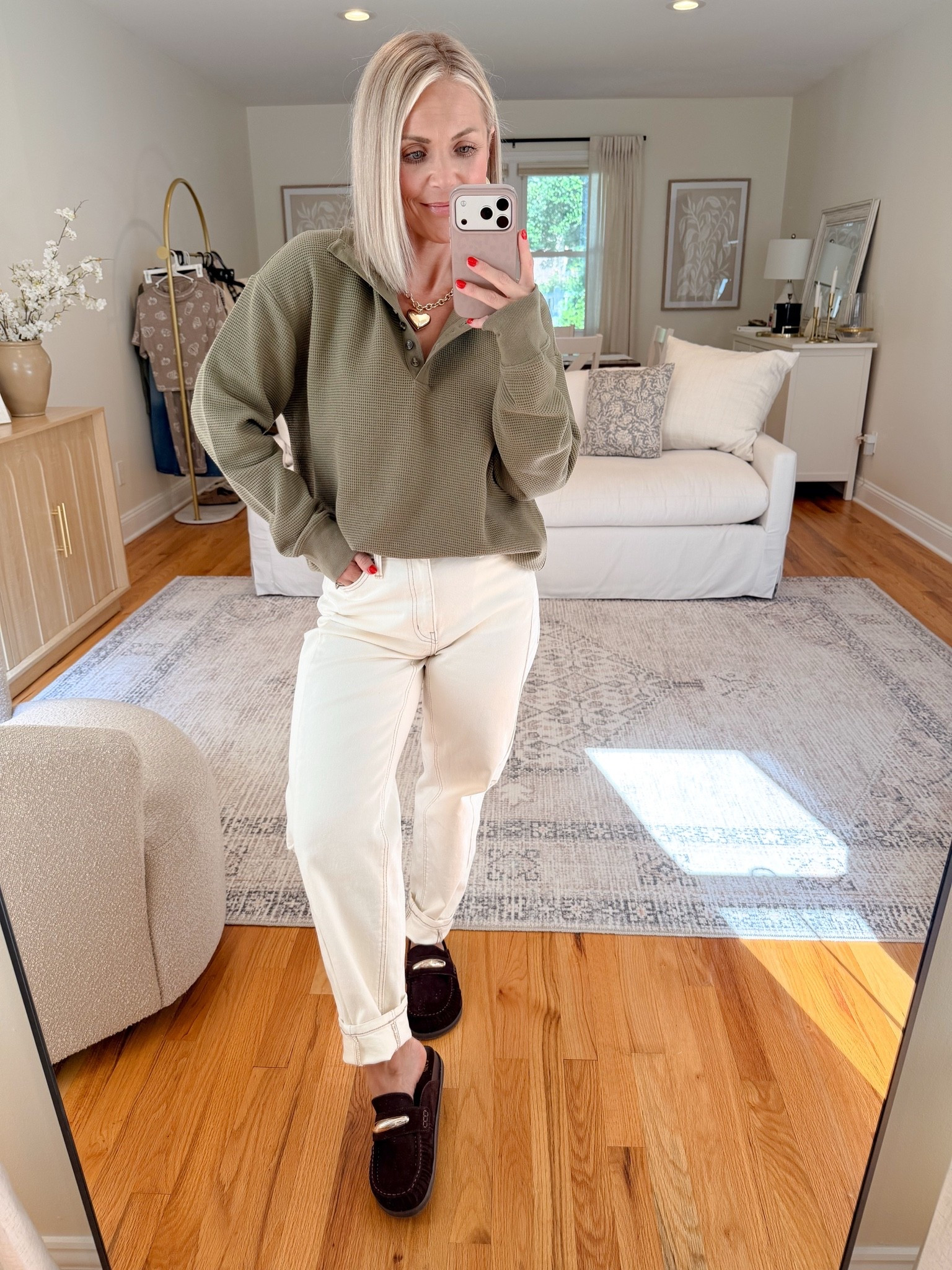 Walmart Fall Outfit Inspo 💖


Fall outfits, fall fashion, Walmart finds, Walmart fashion, Walmart new arrivals, fall outfit inspo, casual fall outfits, casual outfits, fall sweaters, midsize fashion, petite style

#LTKMidsize #LTKPetite #LTKSeasonal