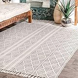 nuLOOM Olvera Flatweave Diamond Area Rug, 4' x 6', Off-white | Amazon (US)