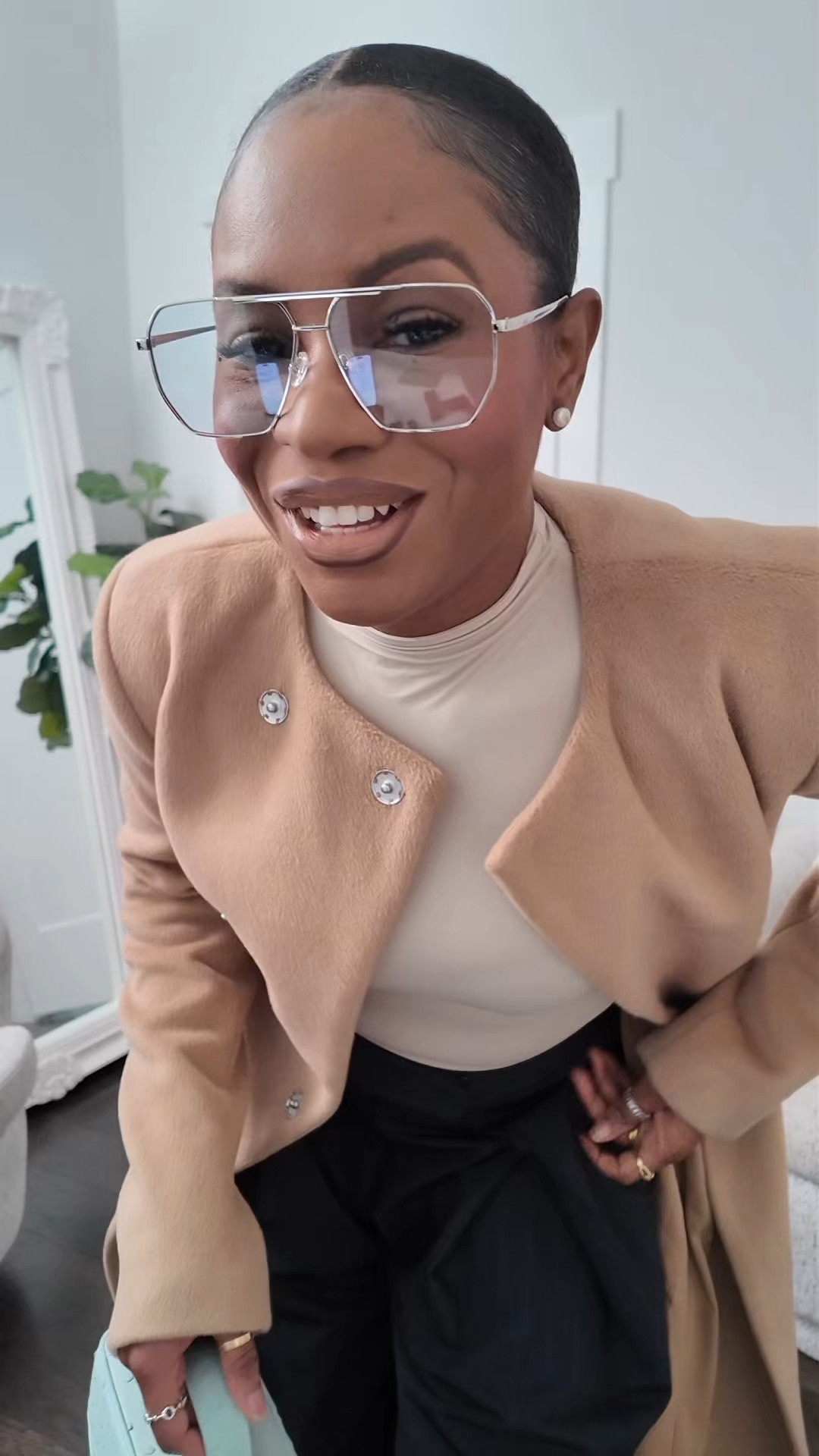 Serving neutrals the way they deserve. Dress up today, babe.

#LTKootd #LTKHoliday #LTKOver40