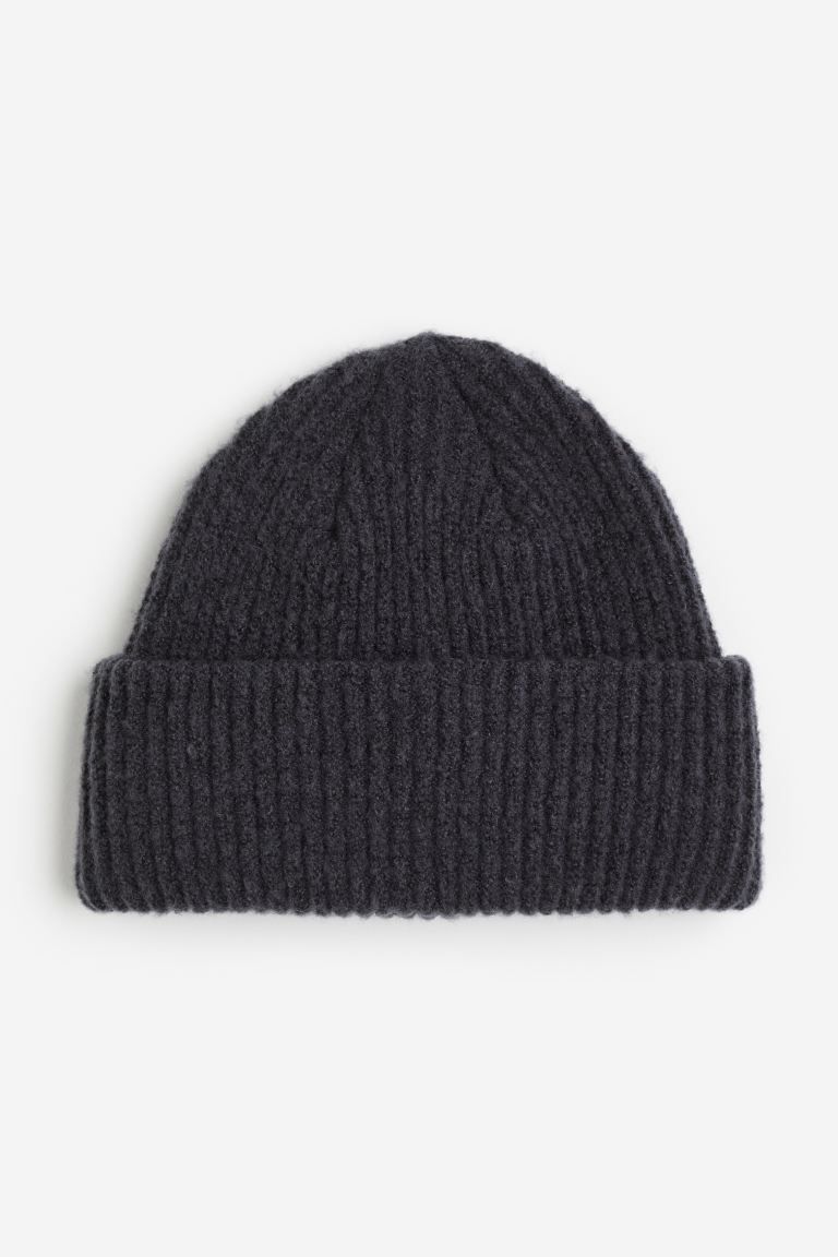 Rib-knit hat | H&M (UK, MY, IN, SG, PH, TW, HK)