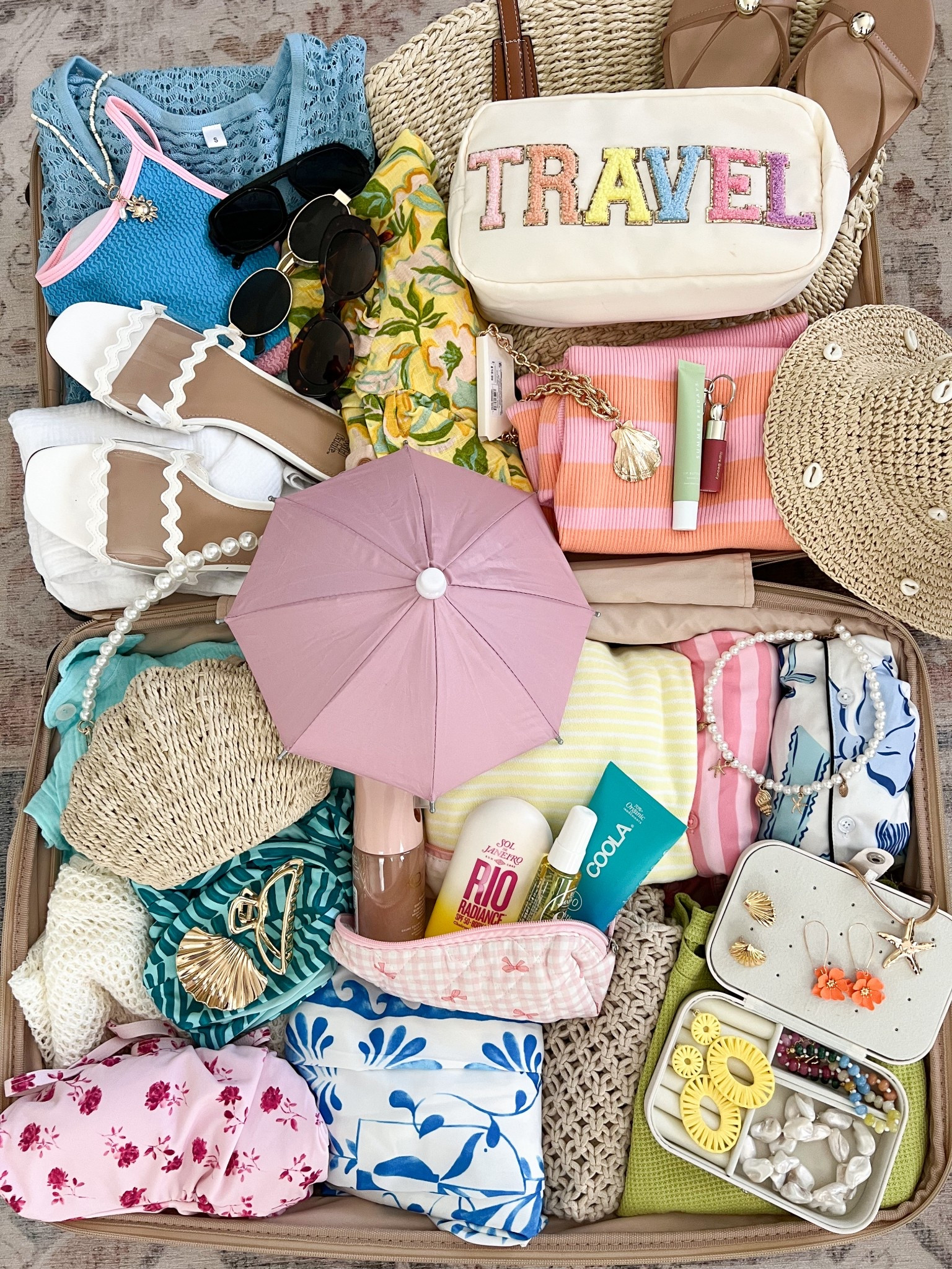 What I packed for our 4 day Royal Caribbean cruise to Mexico! #RoyalCaribbean 