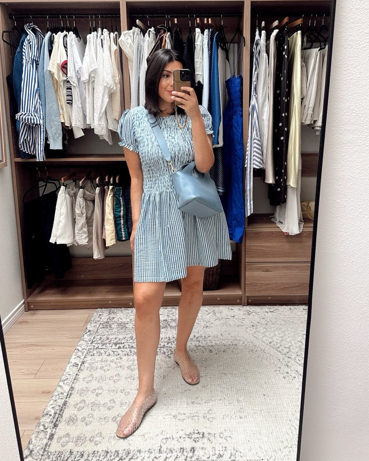 Such a cute little sundress and it's ON SALE now at @anthropologie! I'm in the large, perfect fit with a touch of looseness all around. I also prefer this length versus the medium for me. (I'm 5'9") 

It matches perfectly with my @cuyana crossbody as well :)  

 