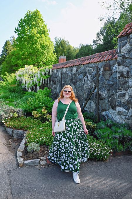 Vacation outfit to see Biltmore Blooms! Tank size 14/16 and skirt size 18/20 from Lane Bryant. Allbirds sneakers (they’re washable and look cute with shorts AND dresses). Gucci Jackie 1961 Bag. Similar cateye sunglasses linked!



#LTKSeasonal #LTKPlusSize #LTKTravel