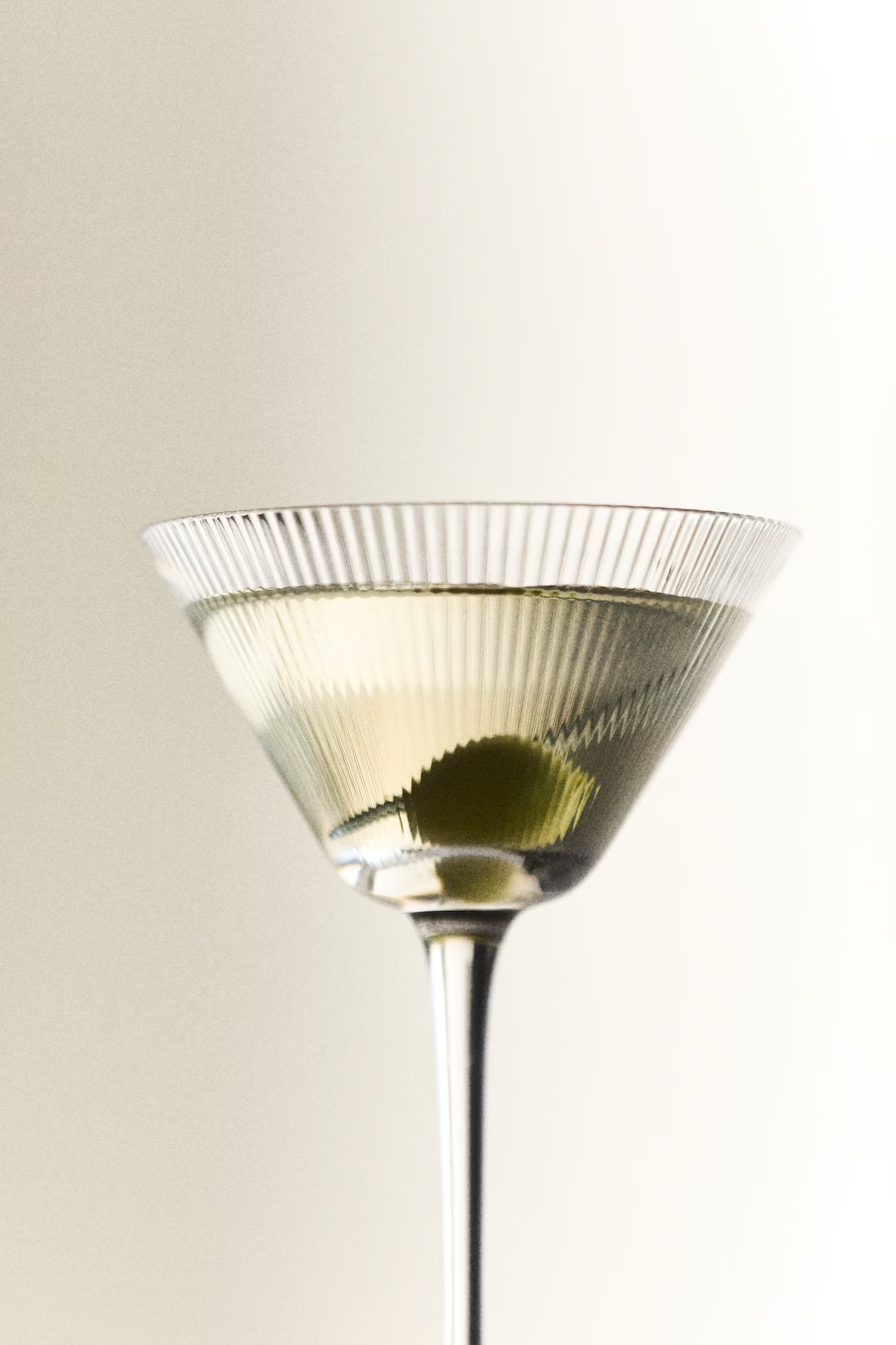 4-pack fluted cocktail glasses | H&M (UK, MY, IN, SG, PH, TW, HK)