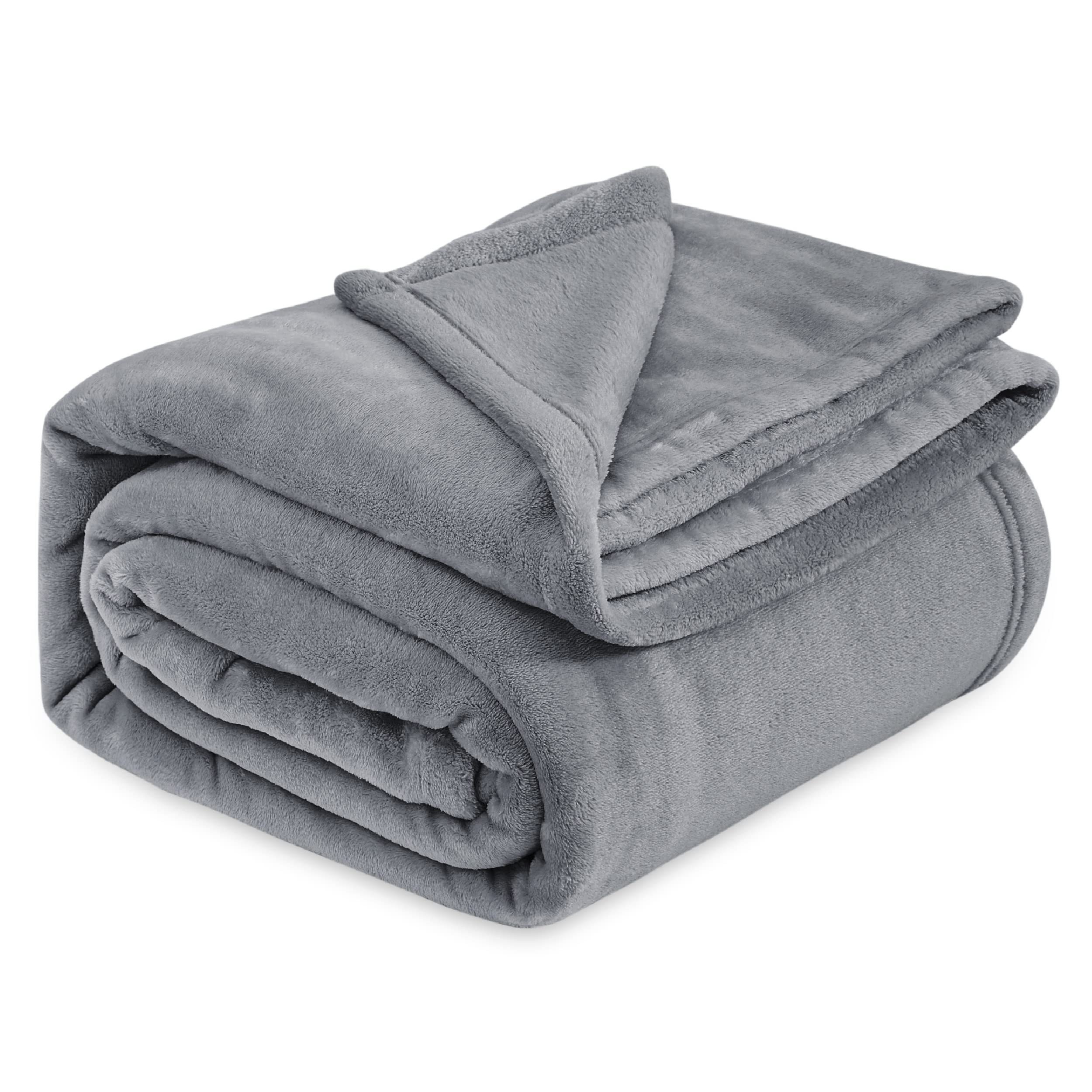 Bedsure GentleSoft Fleece Bed Blankets Queen Size Grey - Soft Lightweight Plush Fuzzy Cozy Luxury... | Amazon (US)