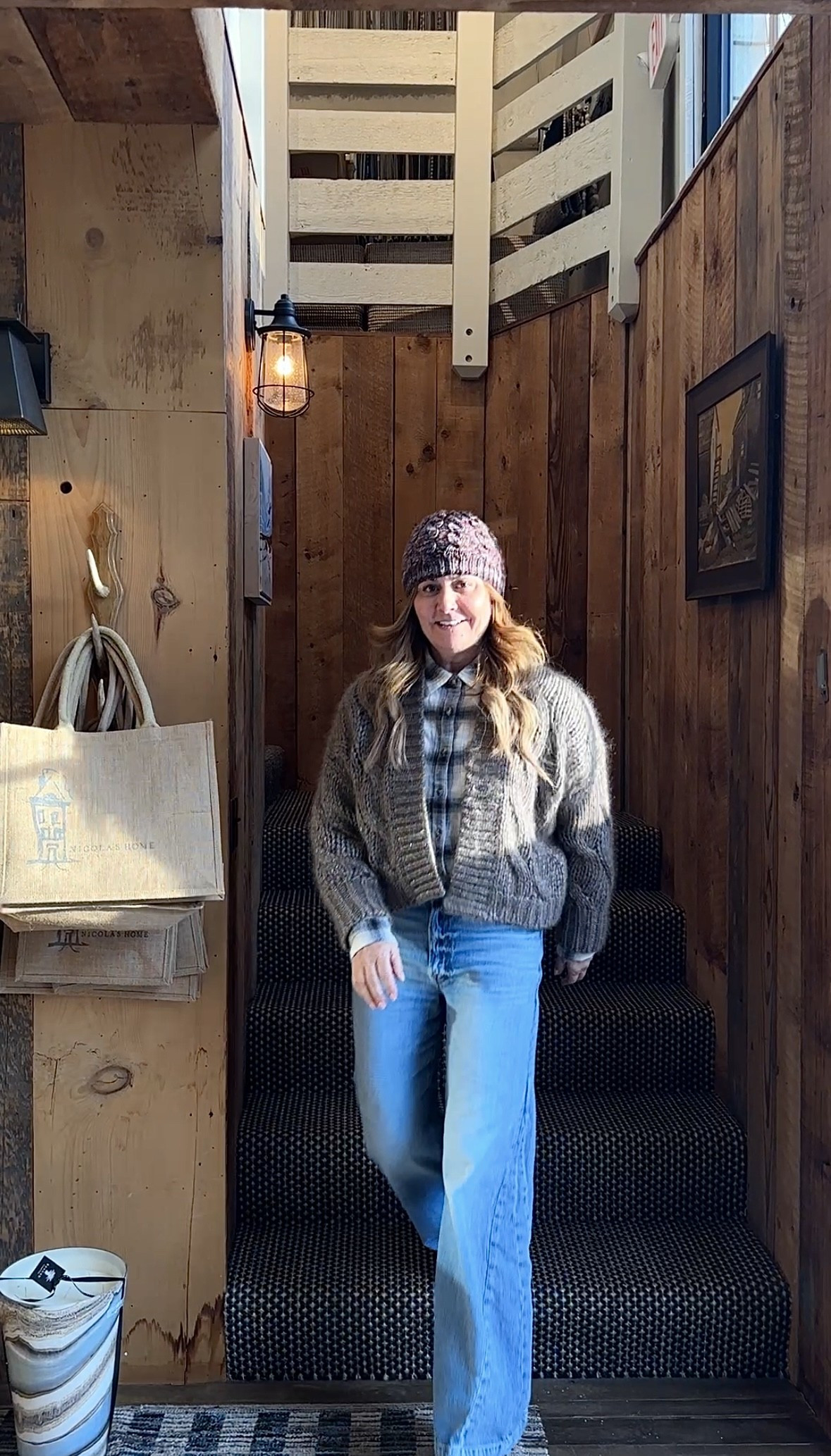 Tuesday's Office Outfit!

Beanie is handmade!
Shoes are Huma Blanco Boots
Sweater is Brunello Cucinelli
Shirt is linked
Jeans are linked 

 #LTKSeasonal #LTKHome #LTKWorkwear
