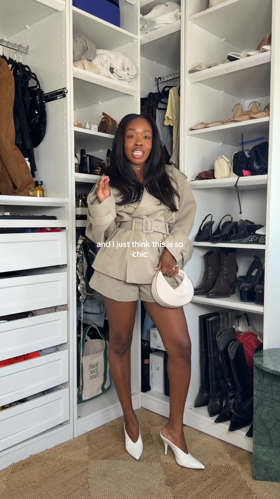 Style + function 🤝🤝   outfit linked below!  #fallfashion #falloutfits #fallstyle #outfitinspo #styleinspo #dailyoutfits #katespade   

#LTKStyleTip