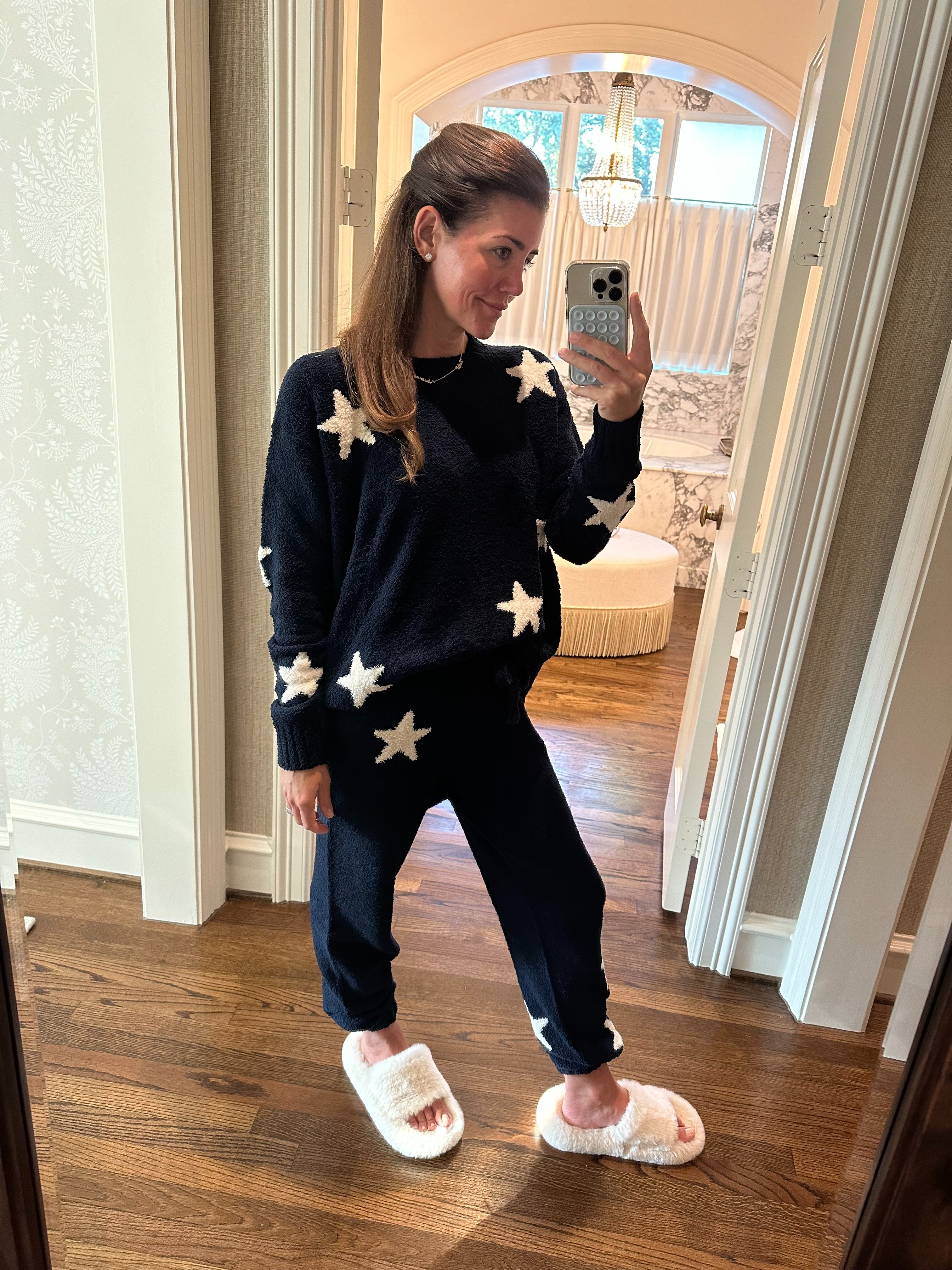 splendid pajamas // chantomoo slippers 

 