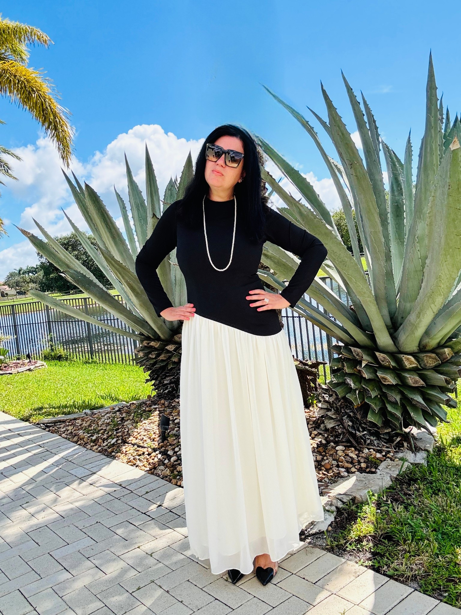 🍁 Step Into Fall in Style — Alexia Admor Dresses Now on Sale Nordstrom Rack🍁

✨ Think effortless sophistication, flattering fits, and exceptional quality — all at irresistible prices.

🖤Whether it’s weekend brunch, a fall wedding, or a night out, there’s a dress waiting to elevate your look.

🛍️ Chic. Classy. Unforgettable! 👉 https://bit.ly/3HOloax
#RackScore #NordstromRackPartner

#LTKFindsUnder100 #LTKStyleTip #LTKSaleAlert