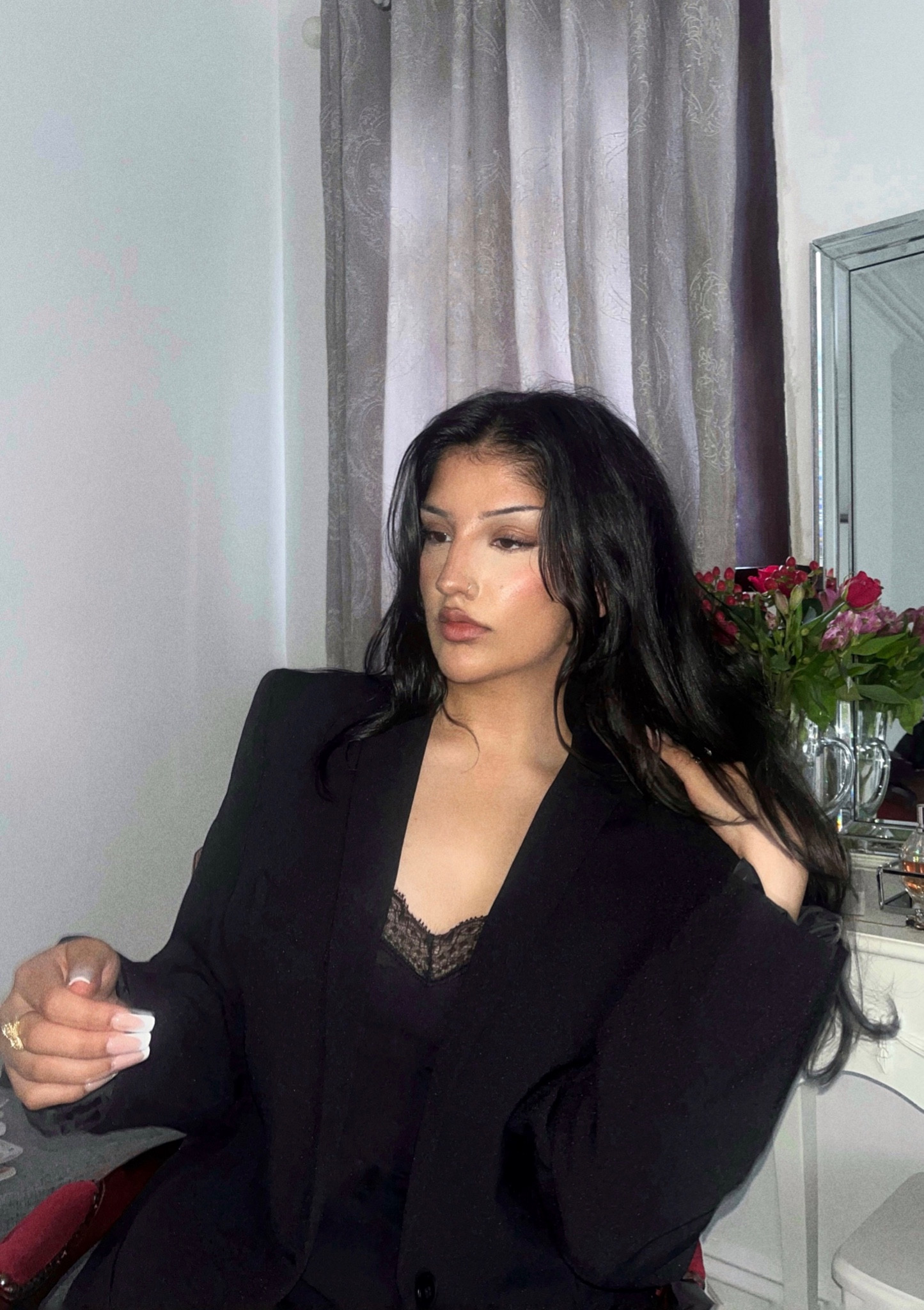 My dinner date look 🐆
Oversized black blazer, men’s blazer, black lace dress, black tights, dinner look, gold jewellery, dewy makeup, clean girl makeup, black bag, Abercrombie style

#LTKstyletip #LTKbeauty #LTKFind