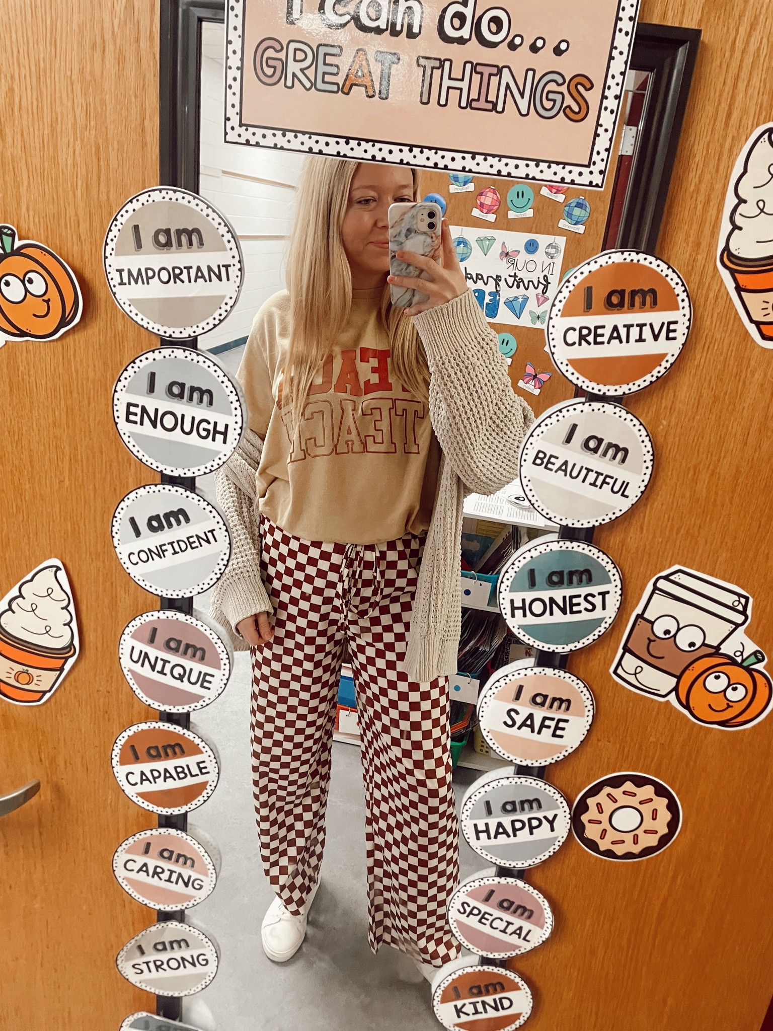 Happy Thanksgiving week! Keeping it comfy to survive this short week 🦃🌟

Comfy fall work Thanksgiving outfit; Thanksgiving outfit, fall teacher outfit , teacher OOTD

#LTKHoliday #LTKGiftGuide #LTKSeasonal