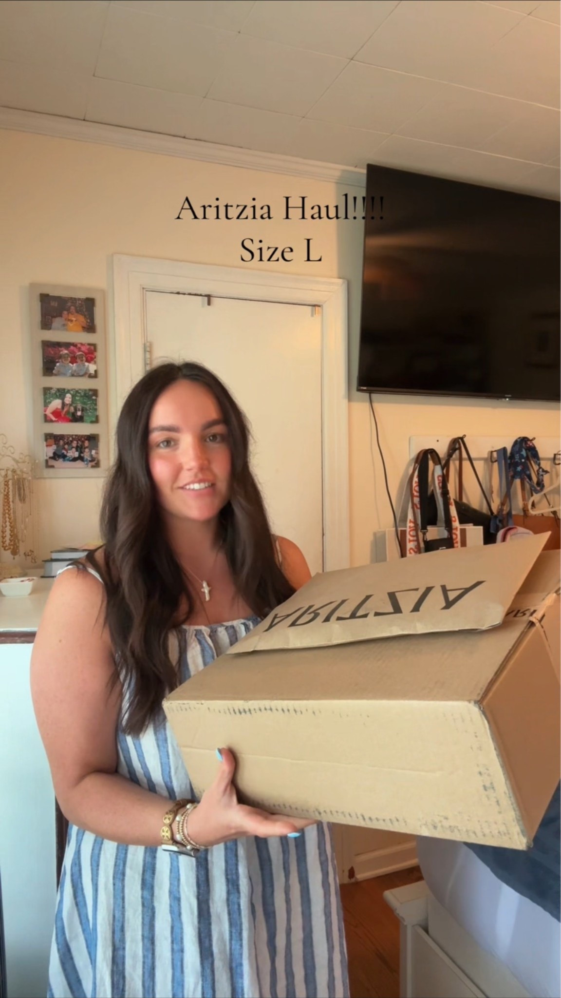 I’m wearing a size Large in everything EXCEPT the Serif Satin top (XL) and the Gramercy Shrug (XL)  @Aritzia #aritziaclientellesale

#LTKSaleAlert #LTKMidsize #LTKootd