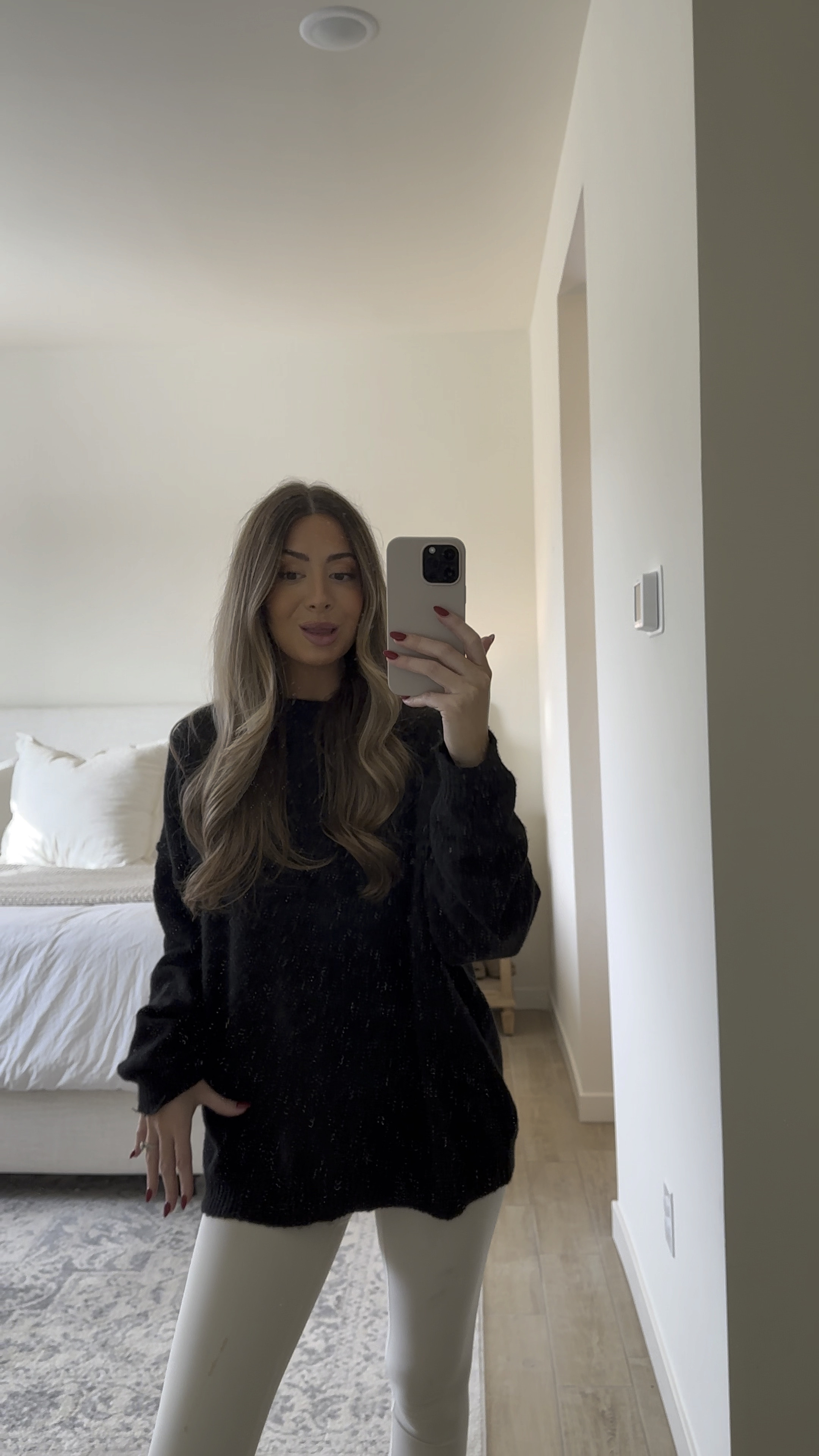 Medium in black sweater! Sized up for a bit more oversized! 

#LTKfindsunder100