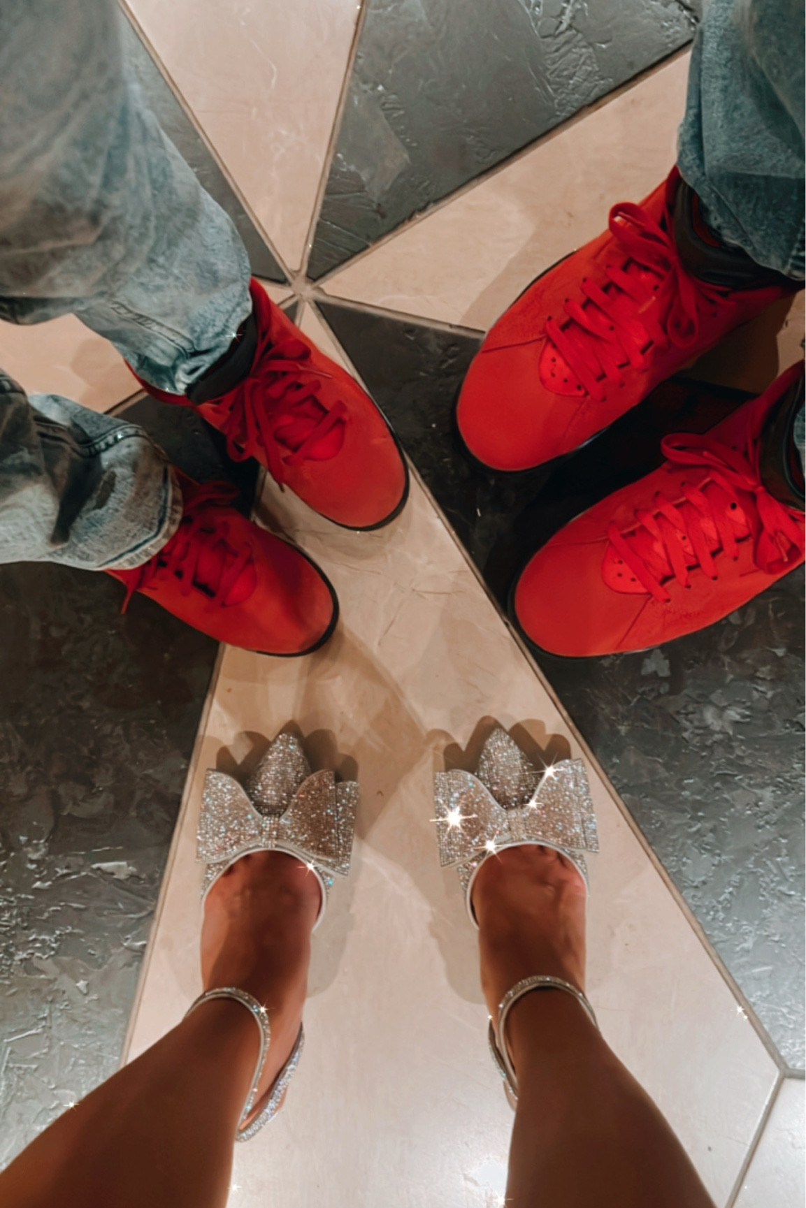 womens julia rhinestone bow heels

#LTKGiftGuide #LTKParties #LTKHoliday