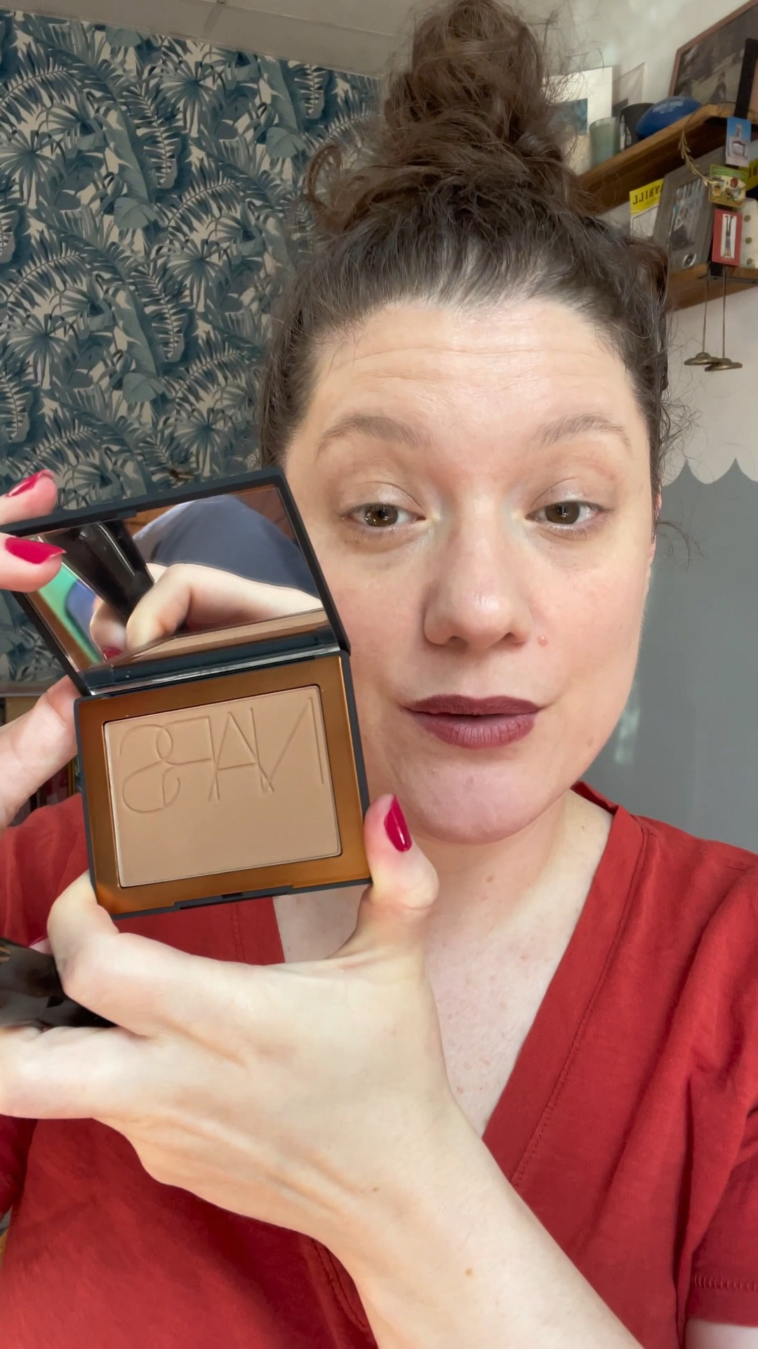Attention pale friends who want a non-orangey bronzer. She ain’t new, but she’s reliable: the NARS Laguna Bronzer on shade 02 is IT ☀️☀️

#LTKSaleAlert #LTKBeauty #LTKFindsUnder50
