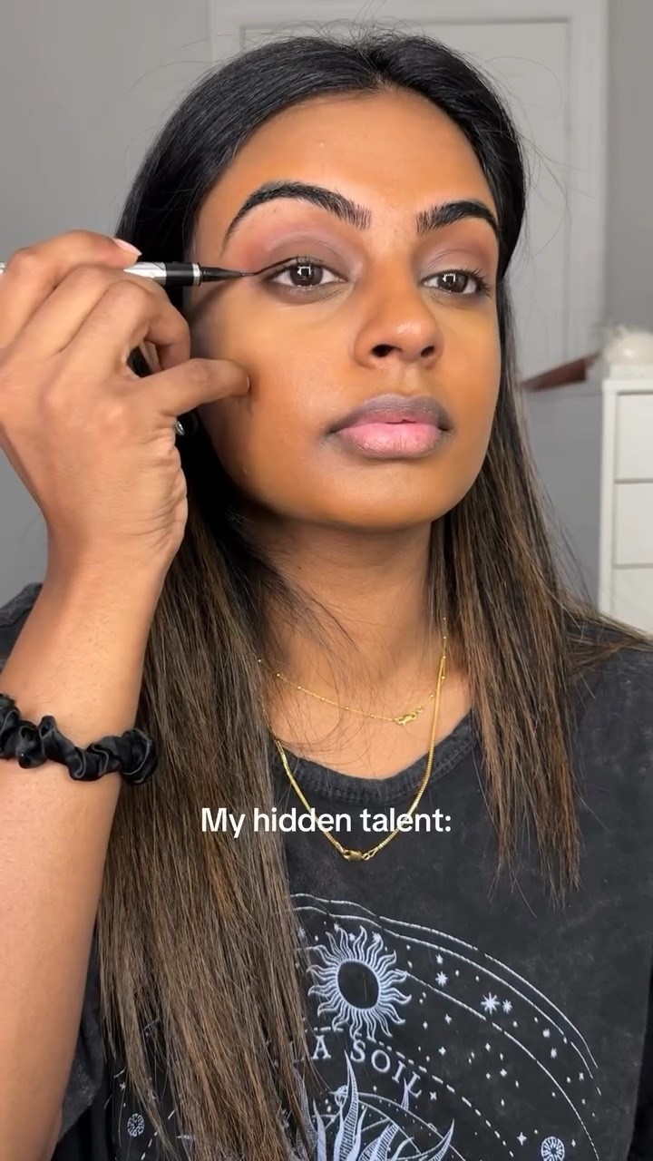 Eyeliner was the very first makeup product I used🙊 

Using @physiciansformula_canada Lash Illusion Super slim Liquid Eyeliner🤍

#eyeliner #waterproofeyeliner #eyelinertutorial #eyelinerhack