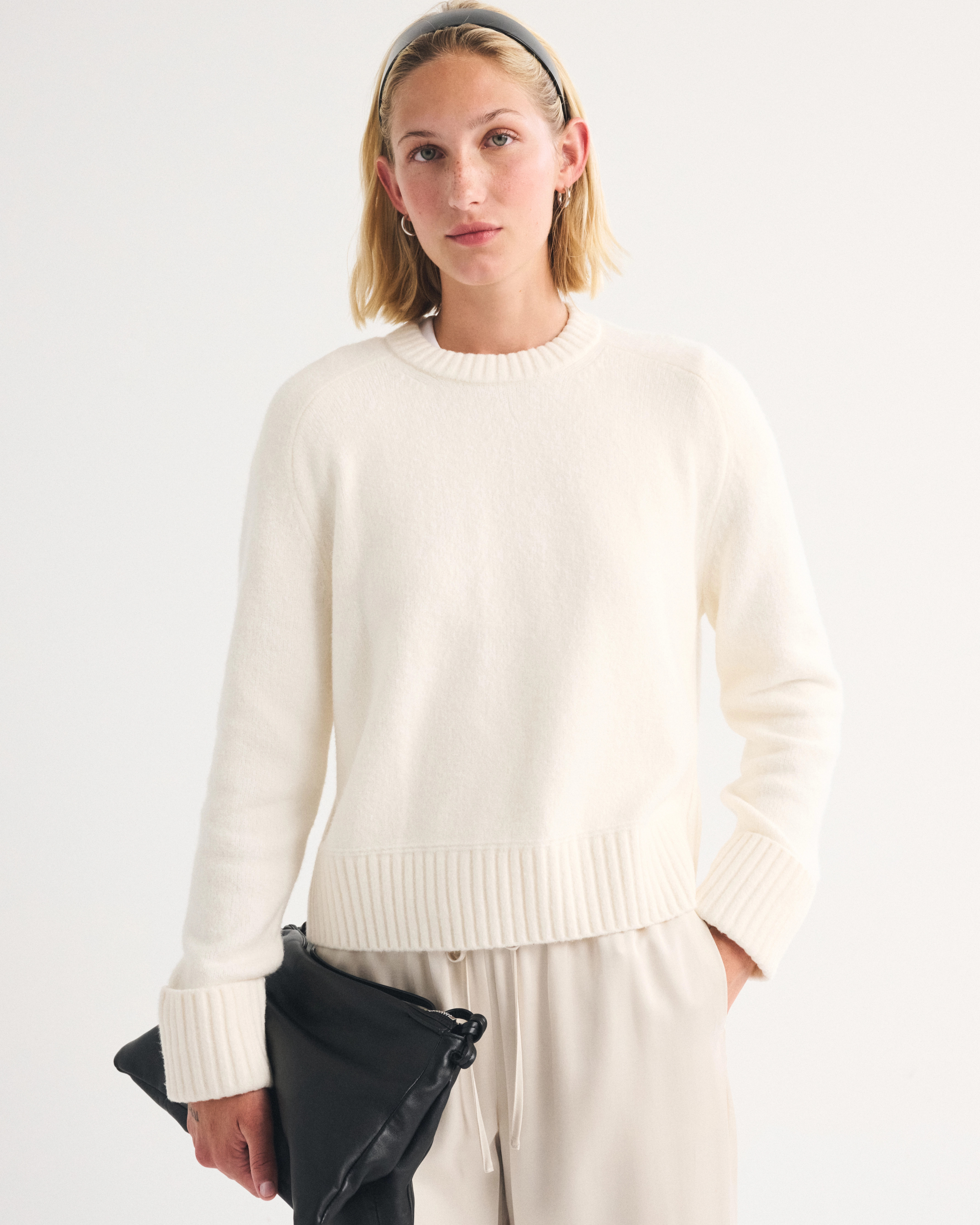 A&F Madeline Crew Sweater | Abercrombie & Fitch (US)