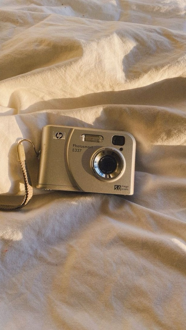 📱➡️🖨️✨ Snapped on my iPhone, printed in seconds with @kodakphotoprinter!
So tiny, so easy, and the print quality is 🔥
Some memories just belong in your hands, not only on your screen 💛
Would you still print photos or keep them digital?

#back2kodak #printedtoremember #kodak #kodakphotoprinter #backtoschool #shopkodak #summervibes #summermemories #printingmemories #fypp #contentcreators #toronto

#LTKcanada #LTKtravel