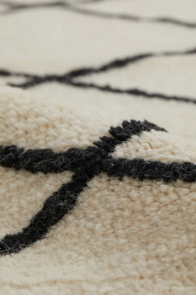 Short-pile rug | H&M (UK, MY, IN, SG, PH, TW, HK)