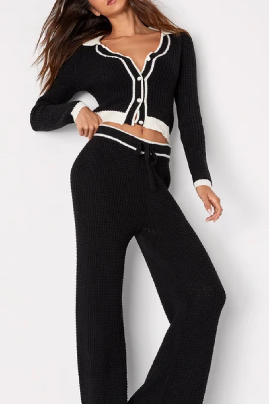 Chic cardigan 

#LTKtravel #LTKstyletip #LTKSeasonal