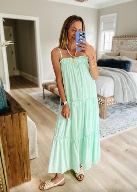  The perfect vacay dress! 
