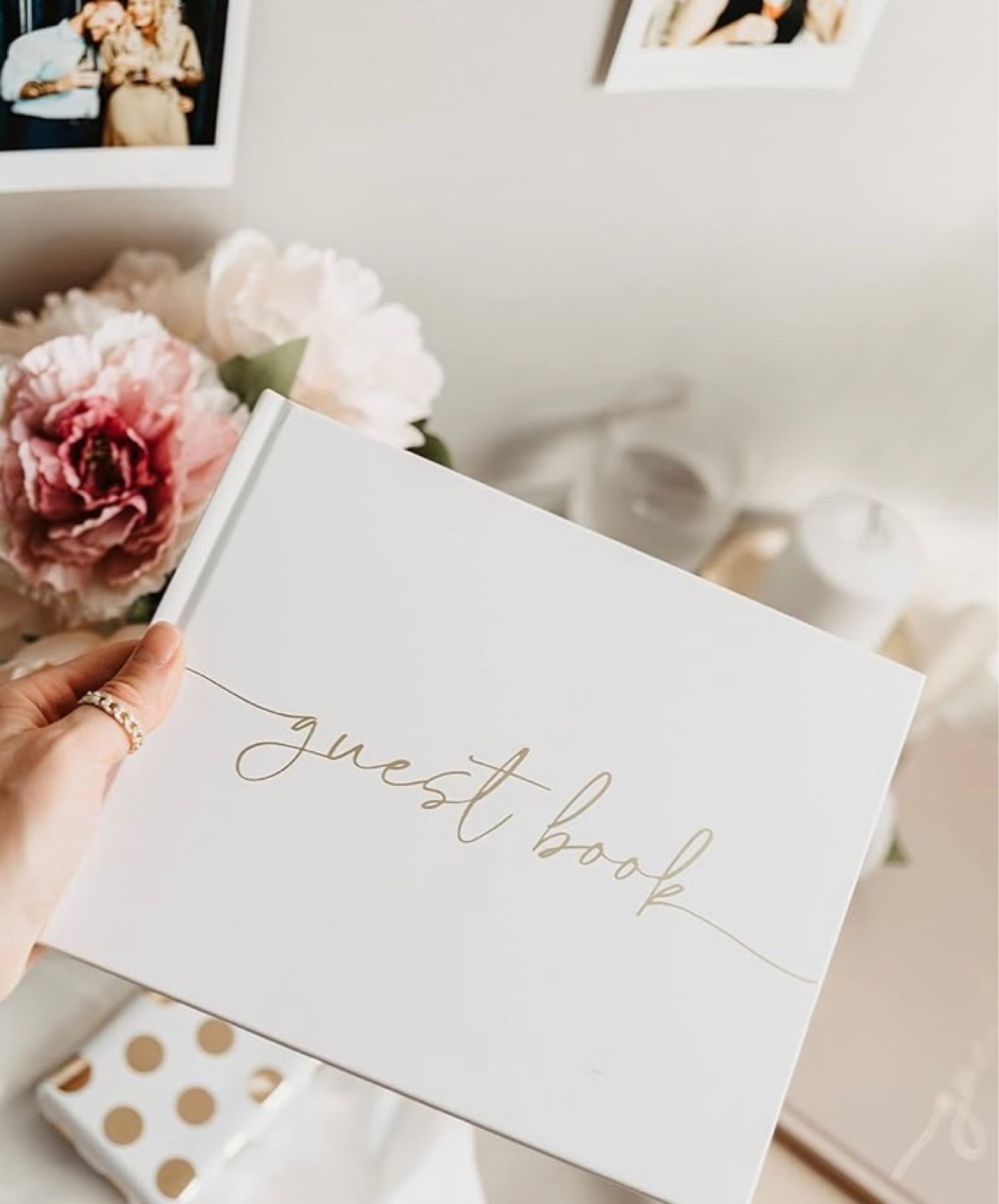 Amazon wedding guest book 

Wedding. Guest book. Wedding guest book. Wedding essentials. Amazon 

#LTKfindsunder50 #LTKwedding