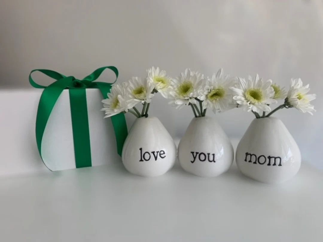 Love You Mom Vases for Flowers Adorable White Porcelain Flower Vase Set for Mothers Day, Valentin... | Etsy (US)