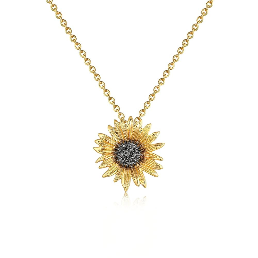 luomart Flower Edelweiss Pendant Necklace,Sunflower Daisy Necklaces Jewelry Gift for Women Girls | Amazon (US)
