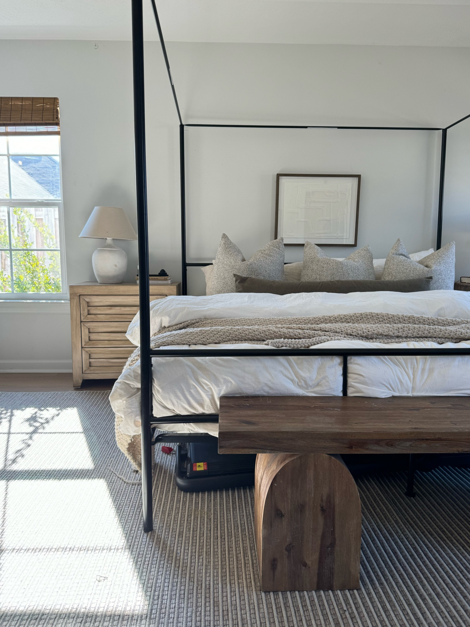 Current bedroom views! #bedroom

Canopy bed
Abstract art
Organic modern bedroom

#LTKhome