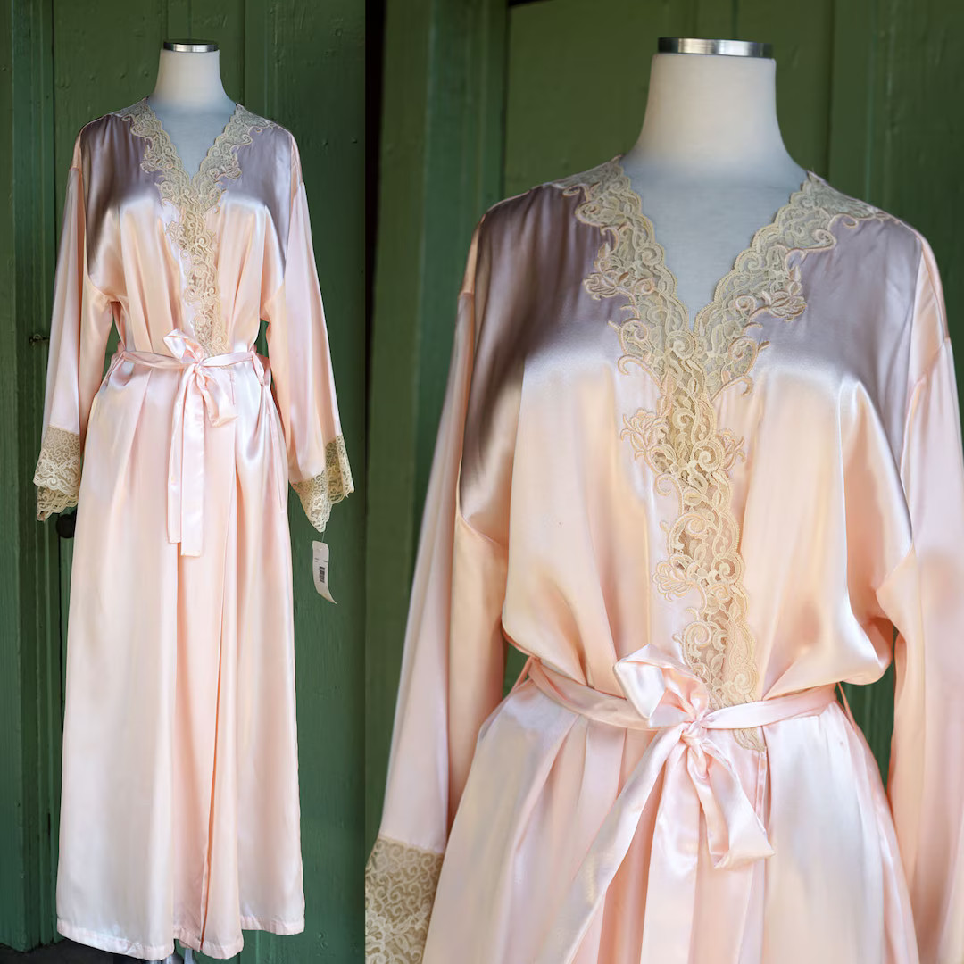 1990s Peach Satin Lace Trim Robe by Jones New York // 90s Pinky Peach Tan Ecru Lace Trim - Etsy | Etsy (US)