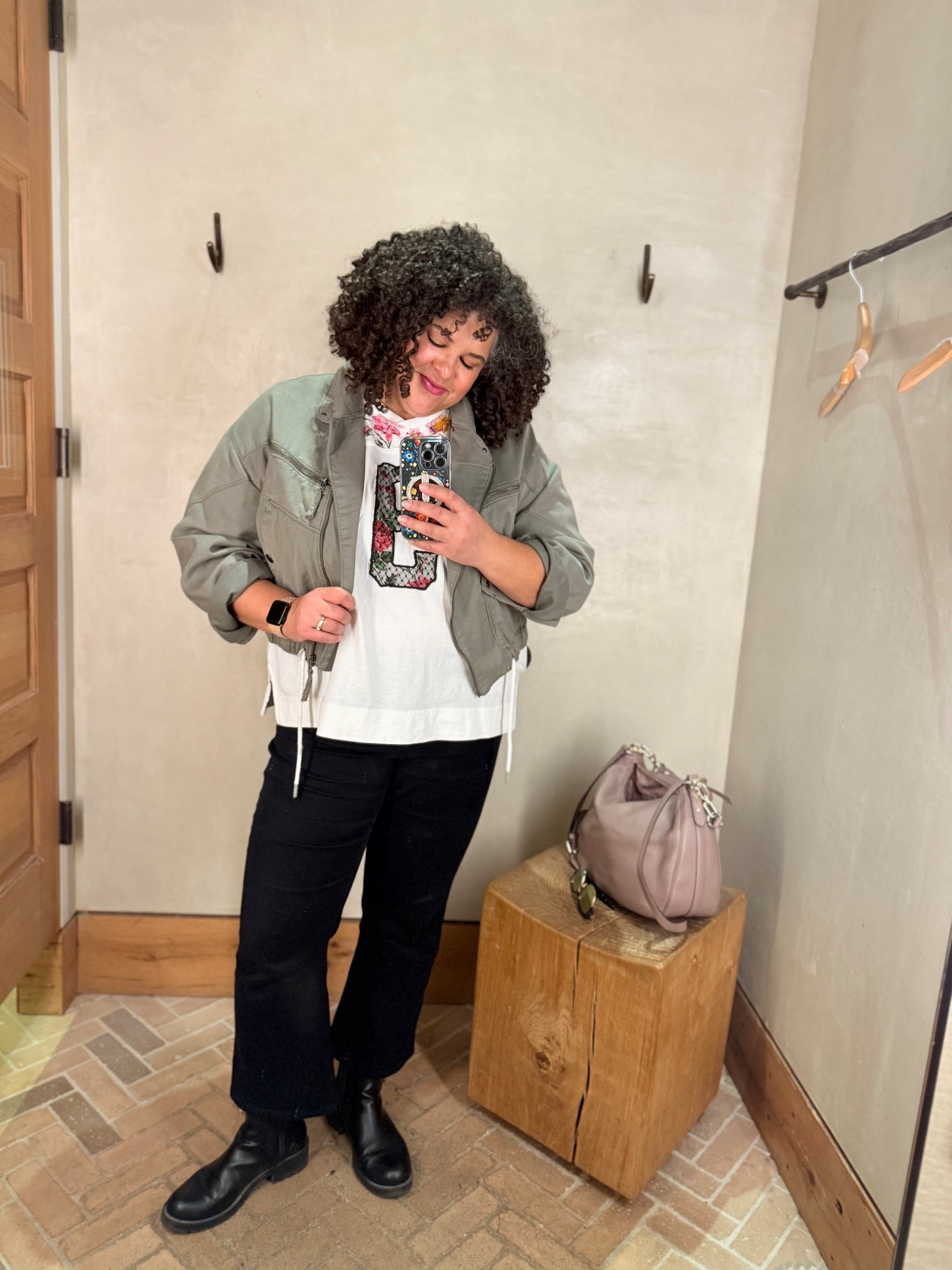 Snagged this top and jacket from Anthro’s sale rack! Sale is an extra 40% off online right now (it was 50% in store!)

They look so cute together and the two combined were less than $50.

I got an XL in both.




#LTKSaleAlert #LTKCyberWeek #LTKFindsUnder50