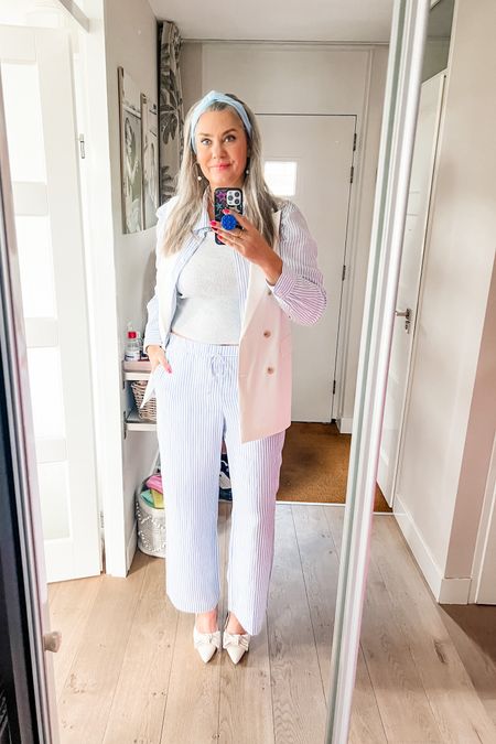 Ootd - Tuesday. Linen blend striped co-ord set from H&M paired with the viral crop top from Uniqlo (with build in bra) from Uniqlo and an old sleeveless blazer to add some texture and slingbacks with bow detail. 



#LTKstyletip #LTKeurope #LTKover40