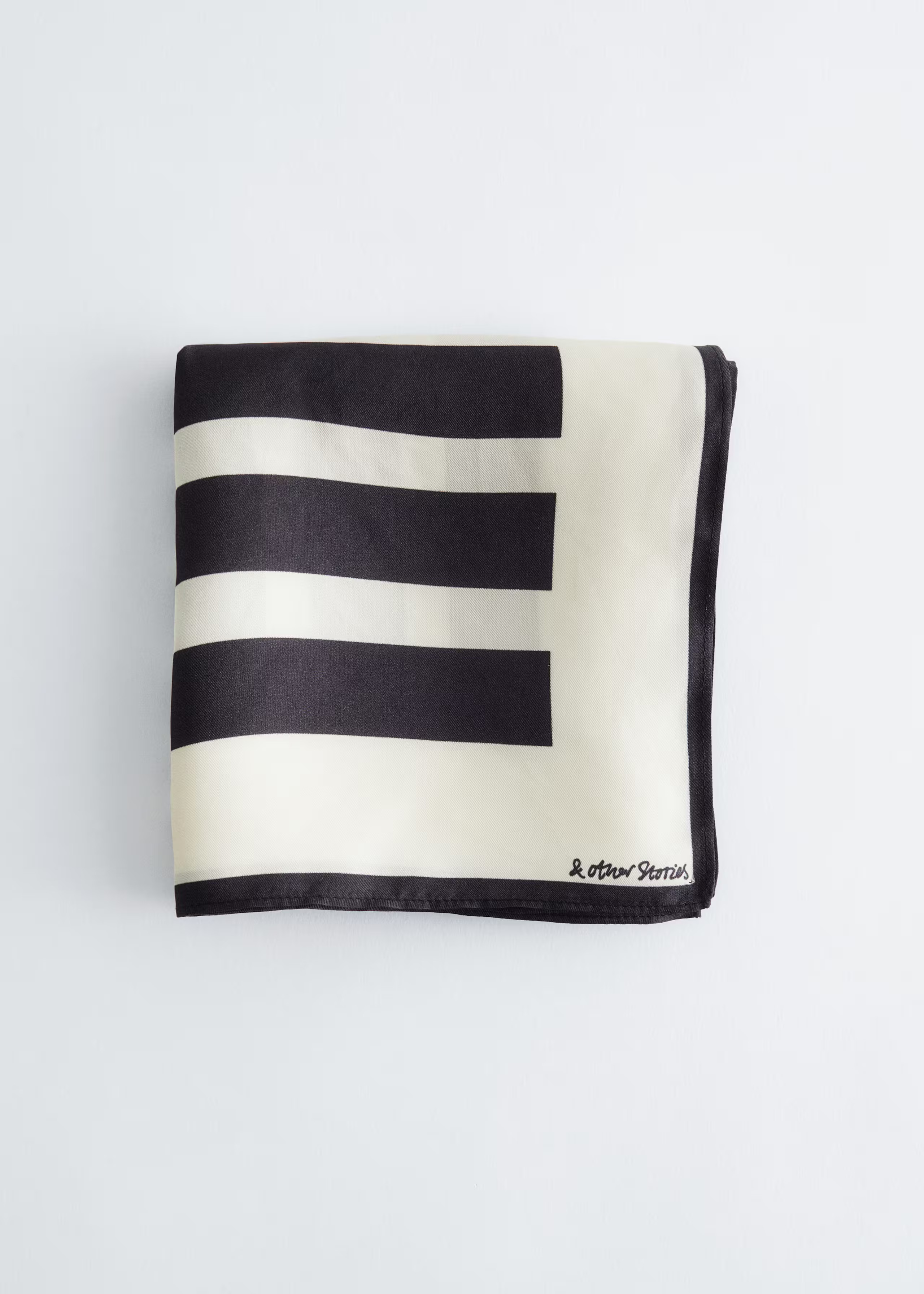 Graphic-Print Square Silk Scarf | & Other Stories UK
