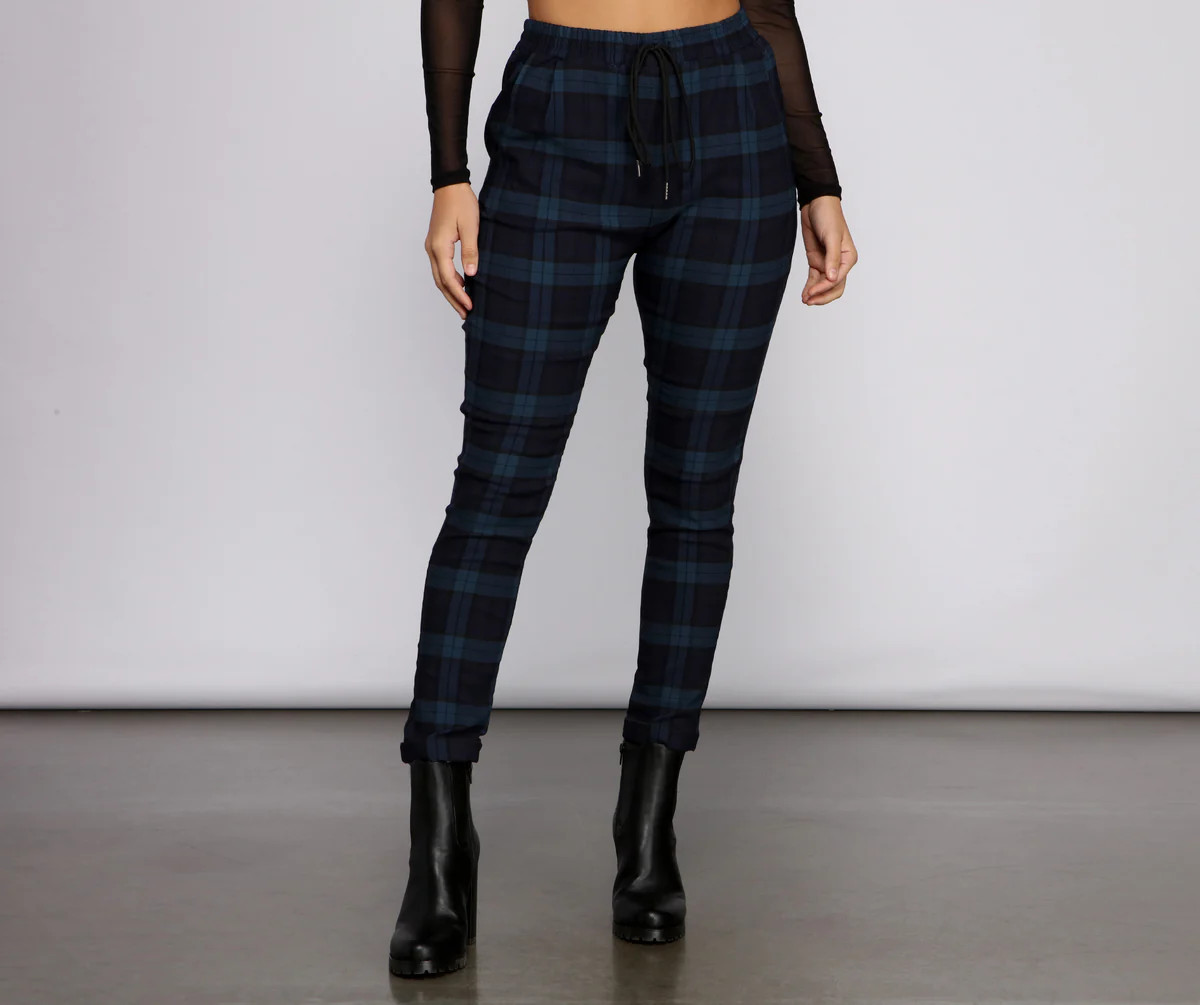 Casual-Chic Plaid Jacquard Joggers | Windsor Stores