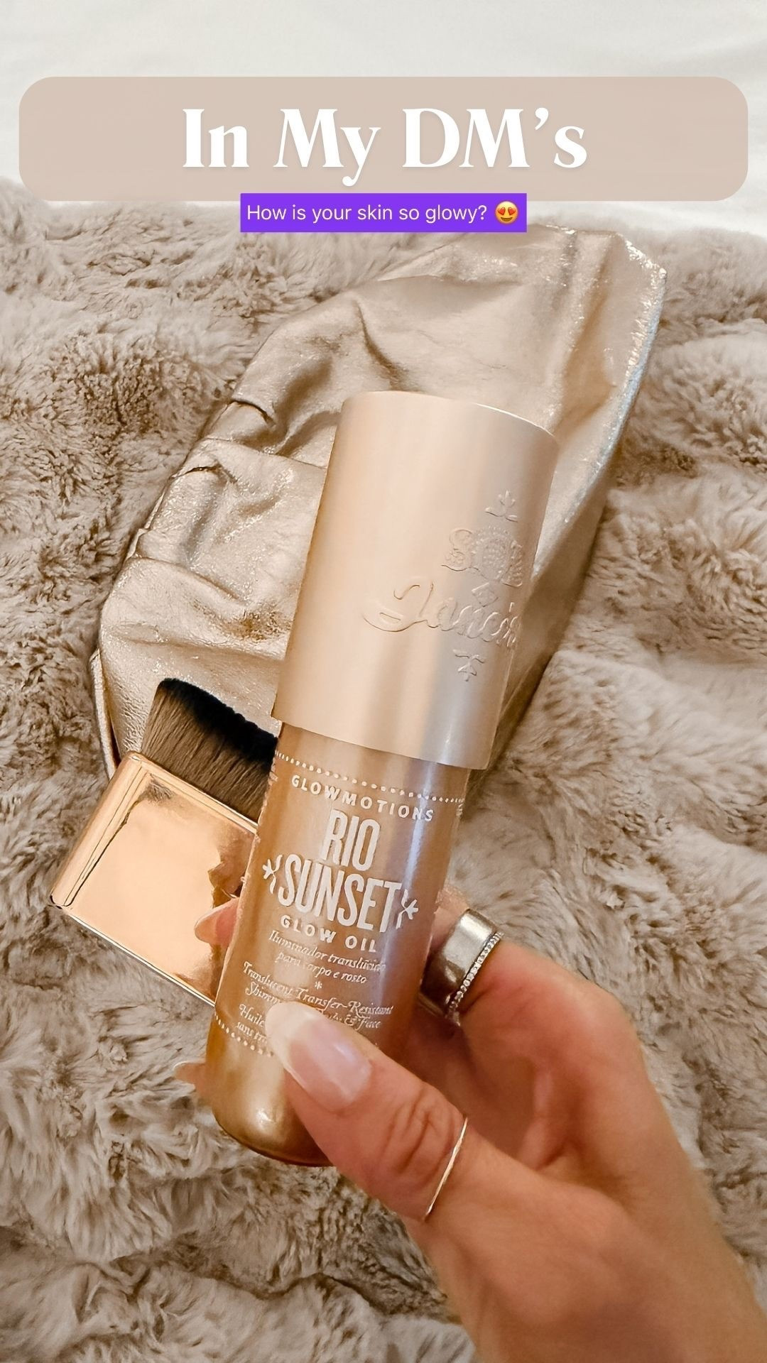 I love been LOVING this glowy skin serum lately. Perfect for the beach or date night to give your skin just a little something extra without being too glitteglitter

#LTKBeauty #LTKgrwm #LTKselfcare