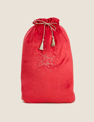 Sac en velours avec texte &laquo;&amp;nbsp;Merry Christmas&amp;nbsp;&raquo; brod&eacute; | Marks and Spencer FR